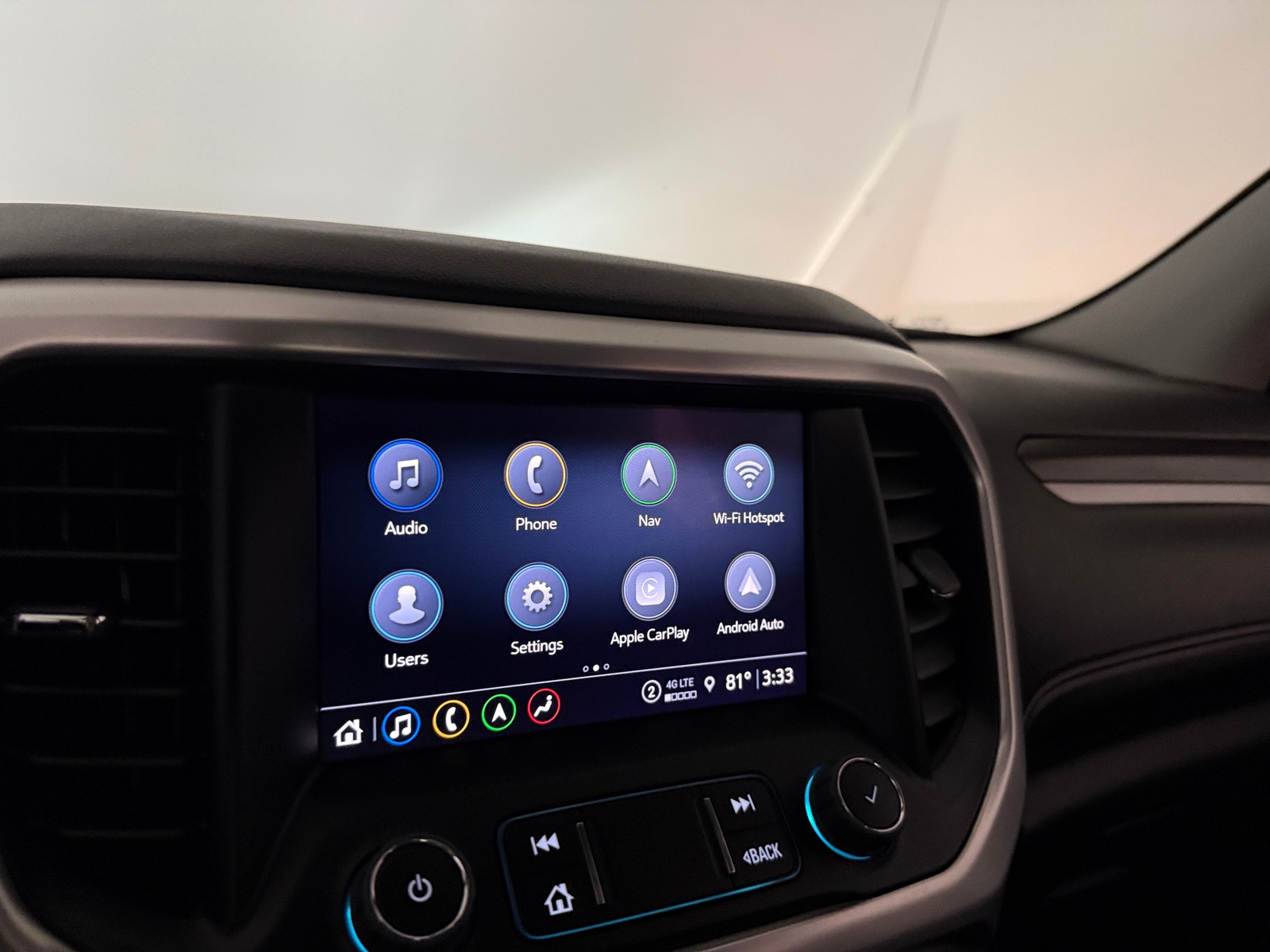 Thumbnail: 2023 GMC Acadia - 3