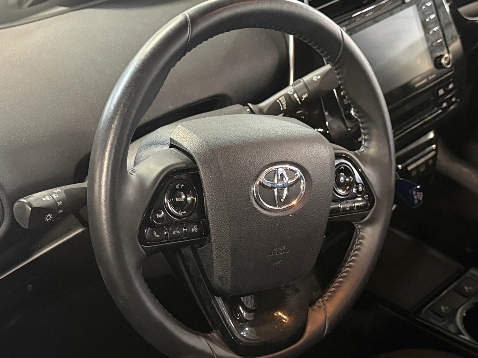 Thumbnail: 2022 Toyota Prius Prime - 5
