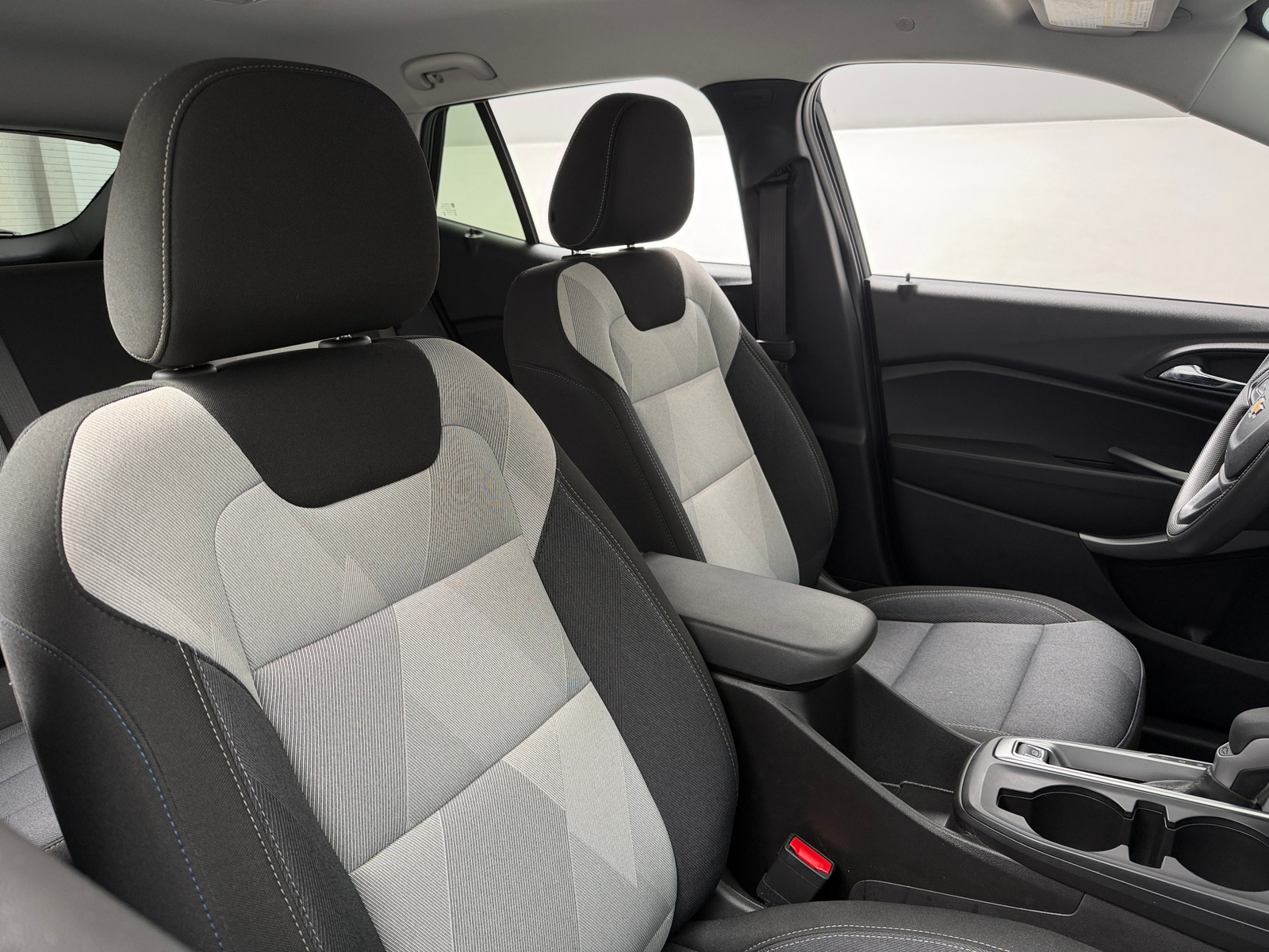 Thumbnail: 2026 Chevrolet Trax - 2