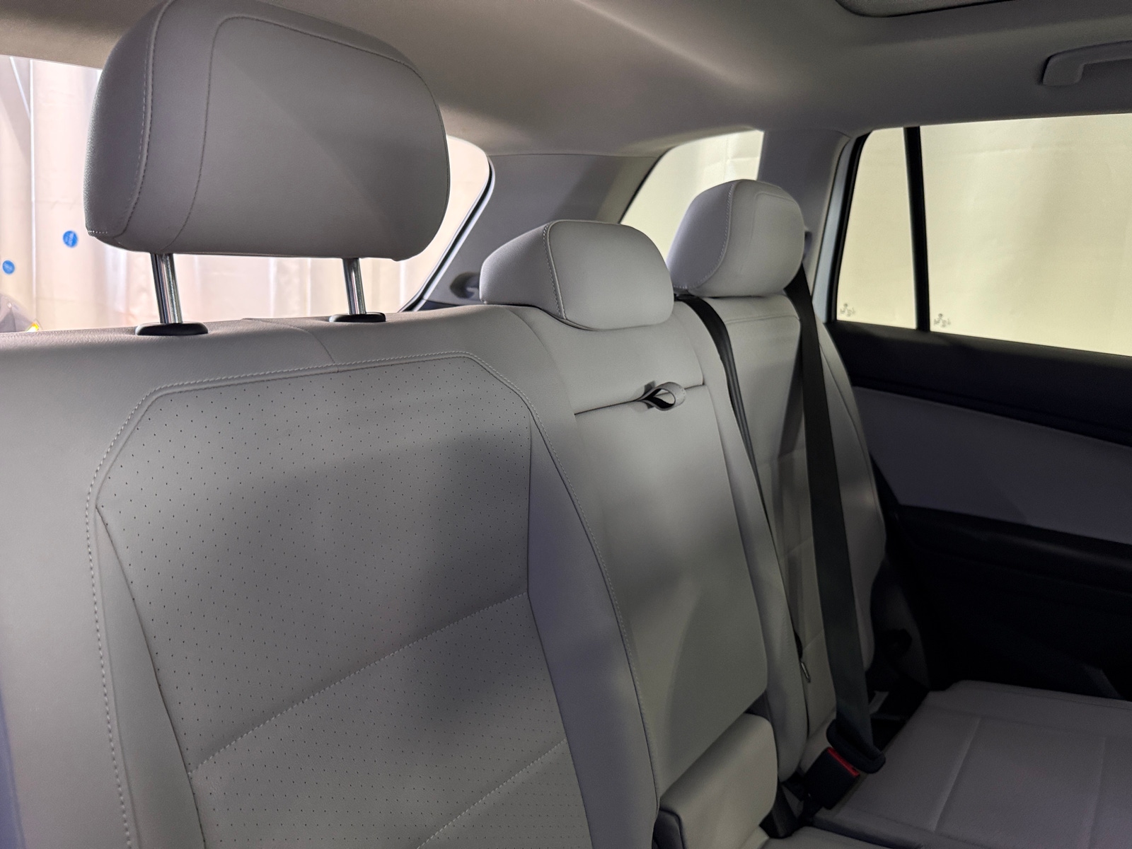 Thumbnail: 2019 Volkswagen Tiguan - 6