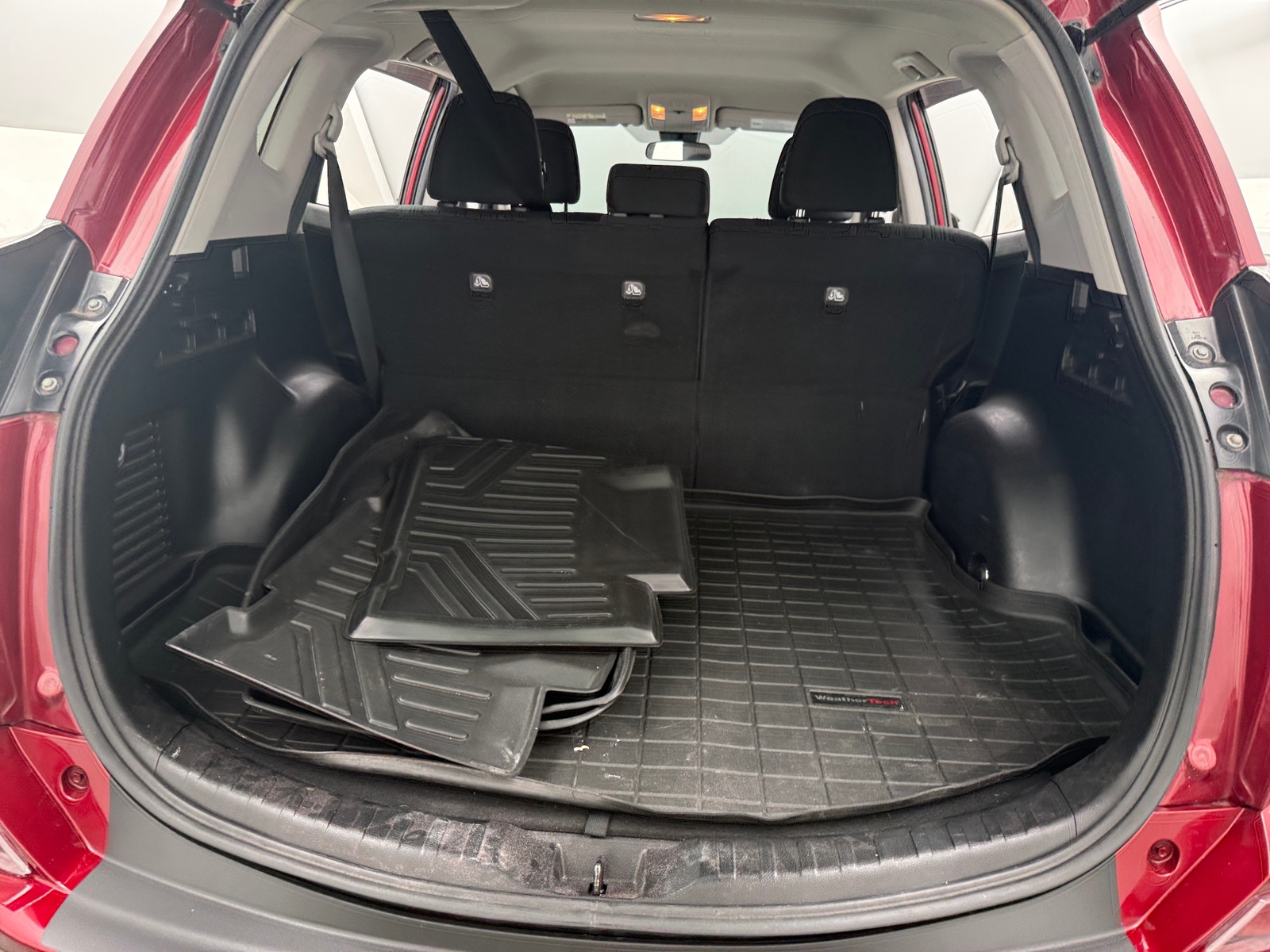 Thumbnail: 2018 Toyota RAV4 - 7