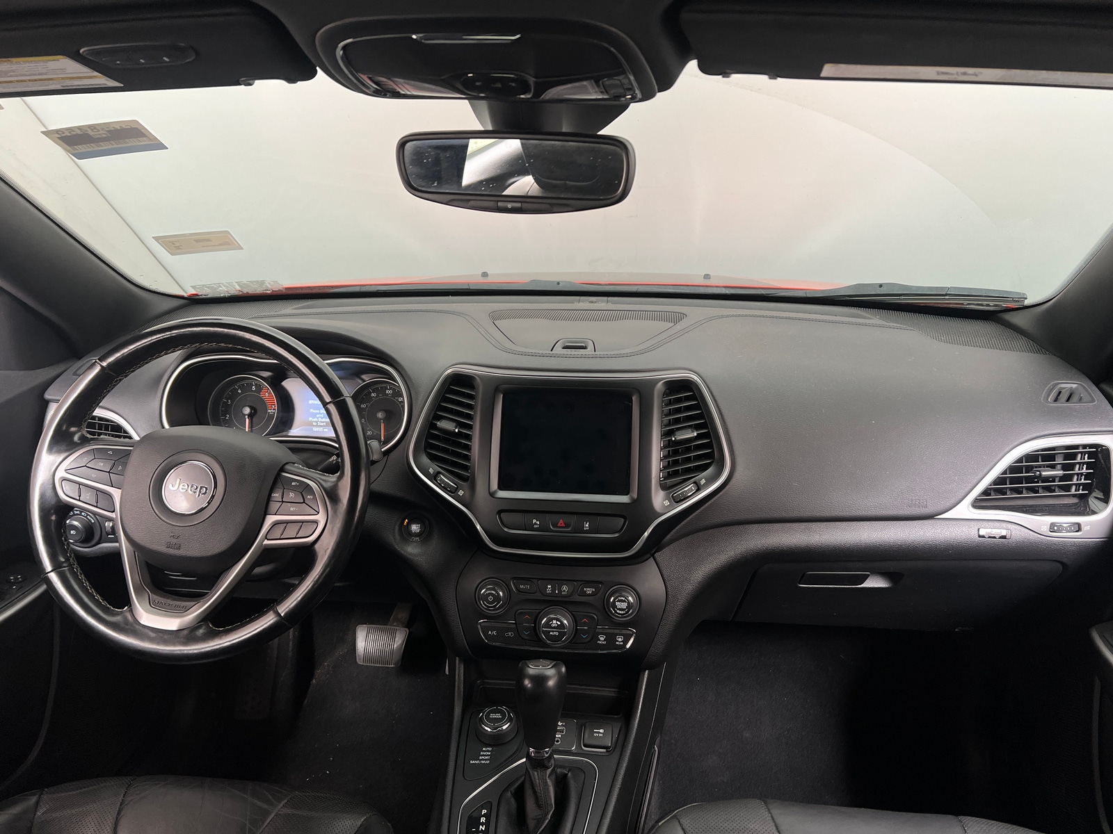 Thumbnail: 2021 Jeep Cherokee - 2