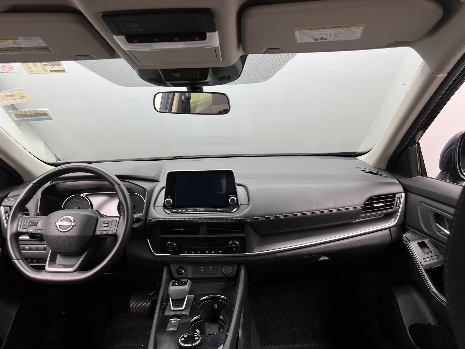 Thumbnail: 2025 Nissan Rogue - 3