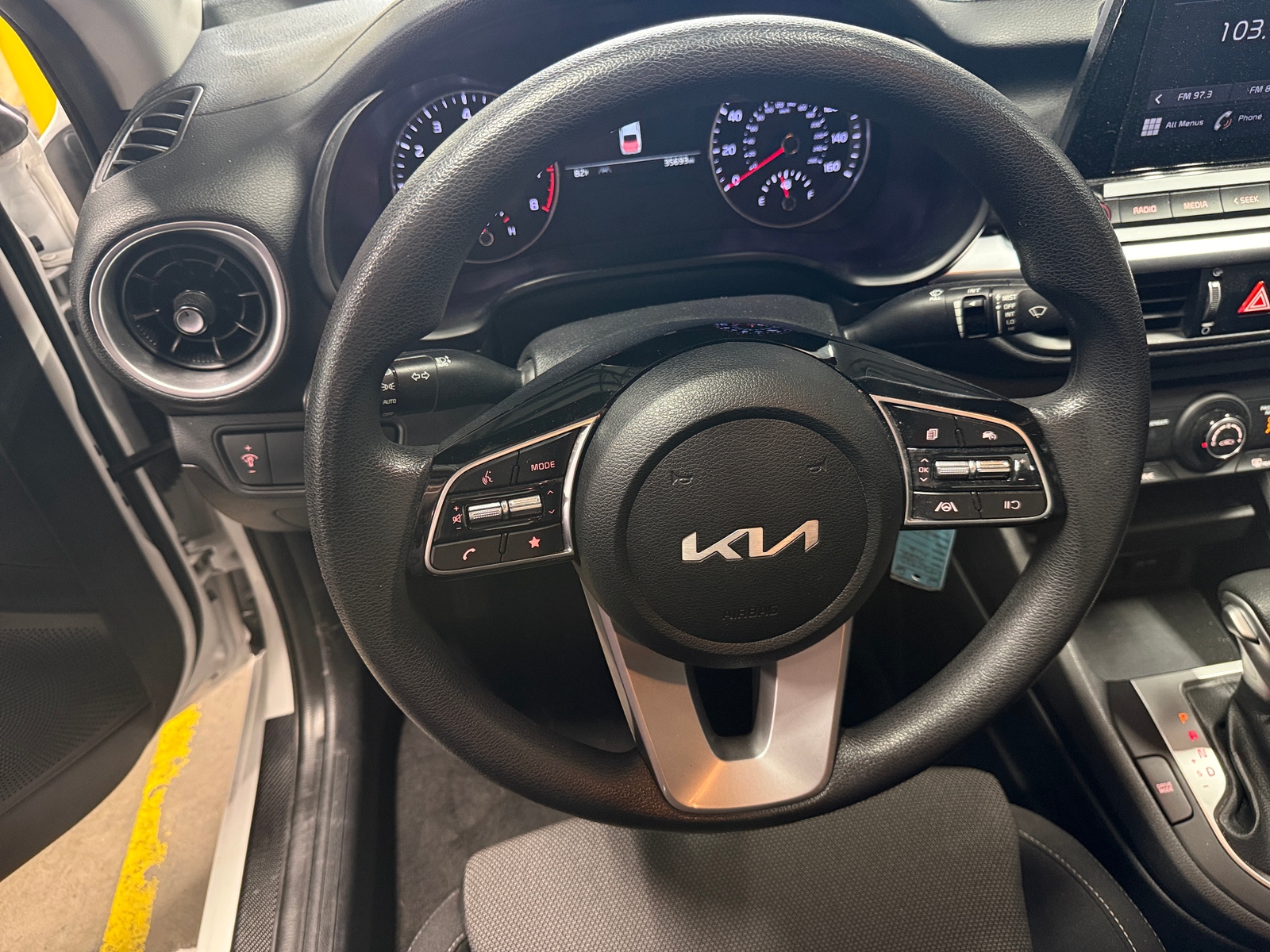 Thumbnail: 2022 Kia Forte - 5