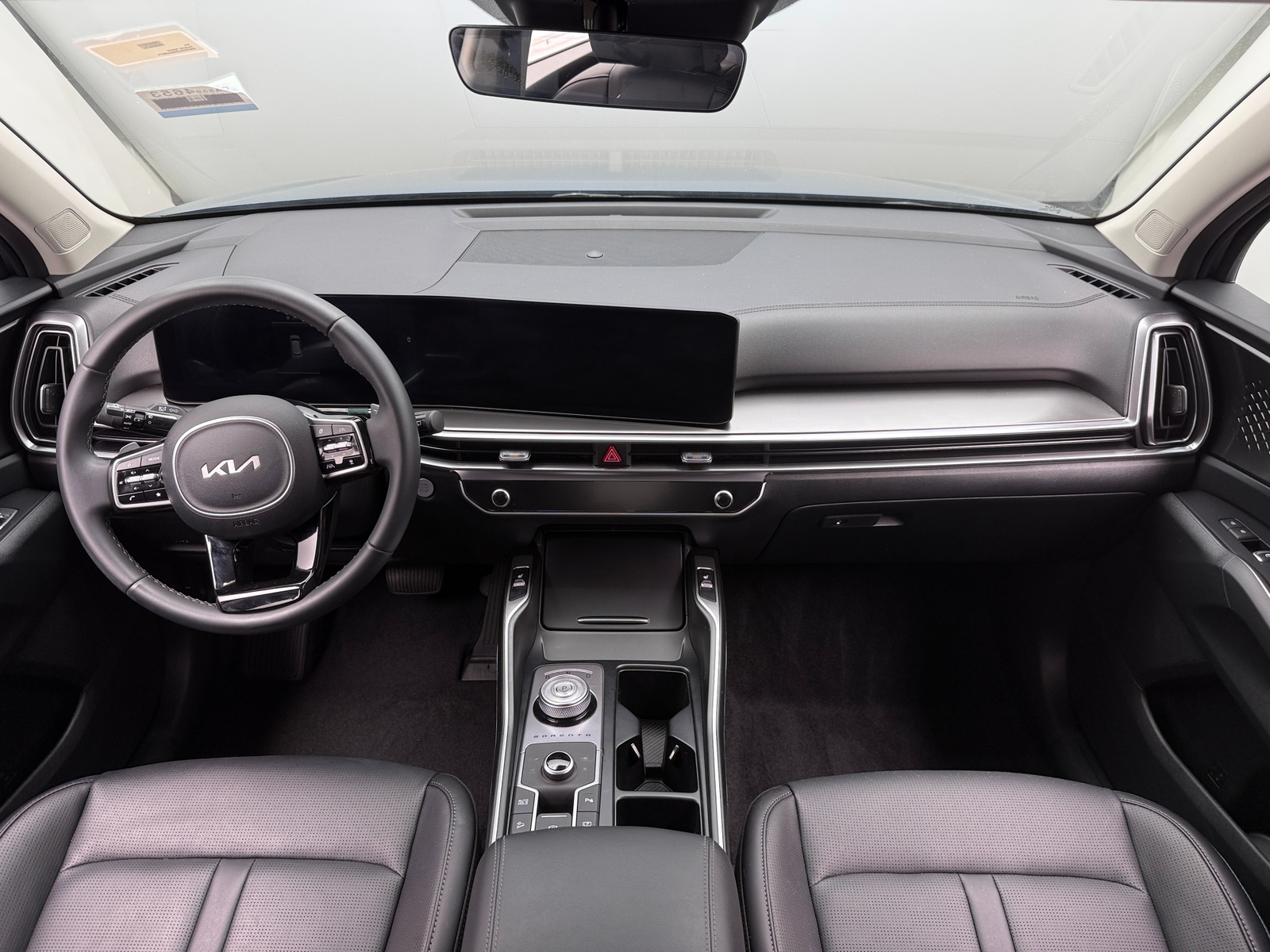 Thumbnail: 2025 Kia Sorento - 2