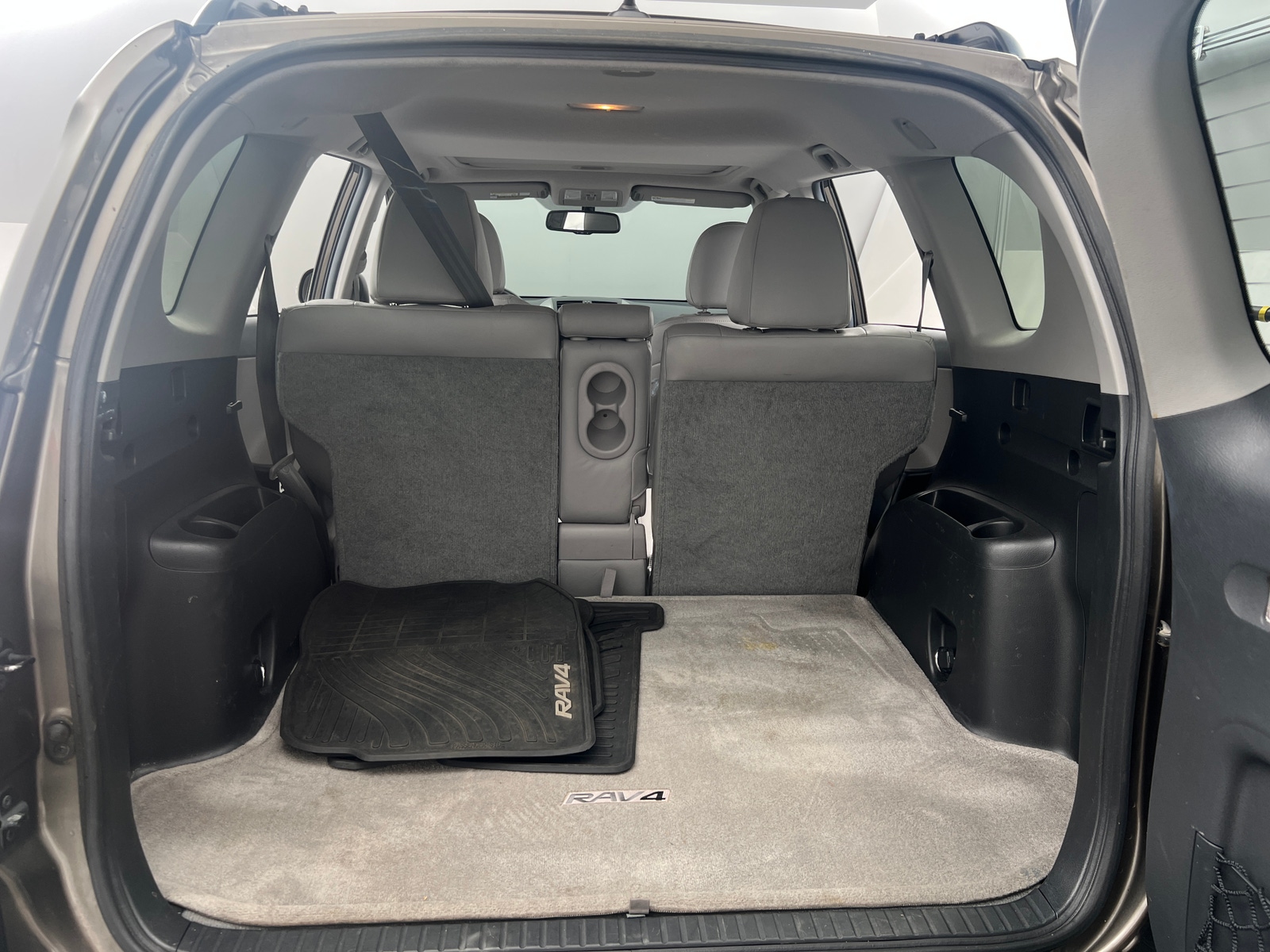 Thumbnail: 2011 Toyota RAV4 - 7