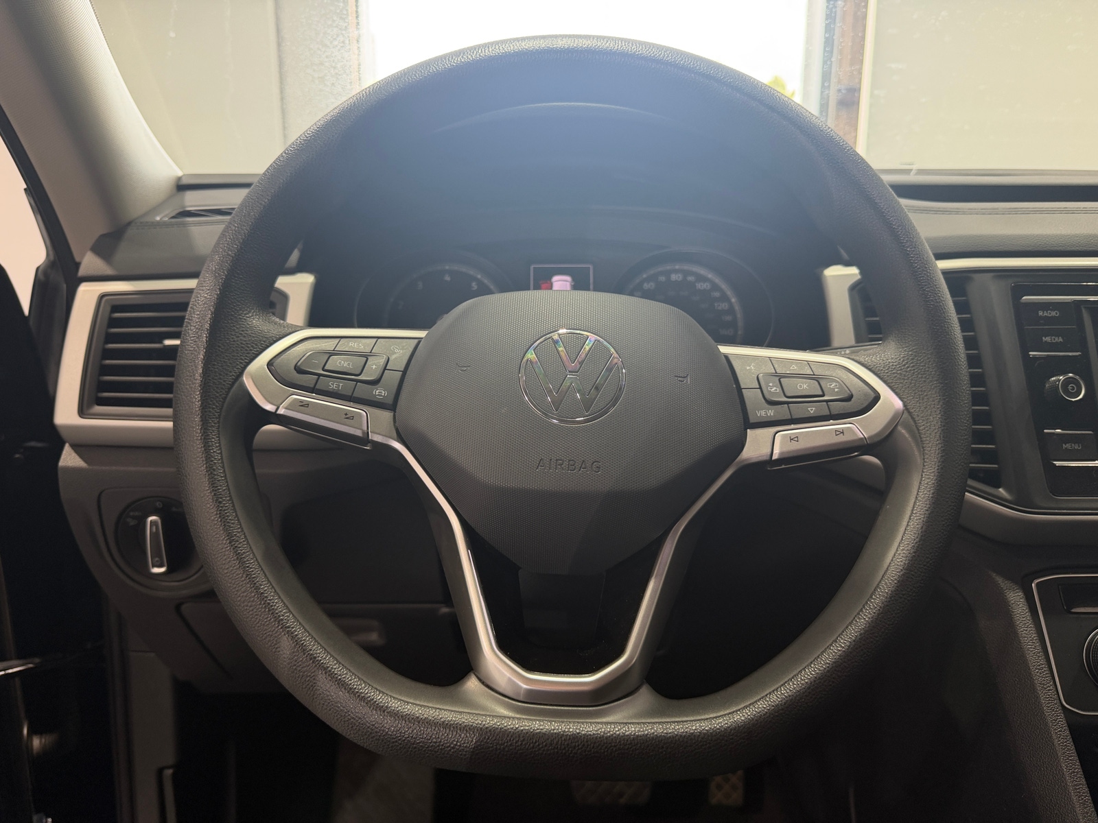 Thumbnail: 2021 Volkswagen Atlas - 5