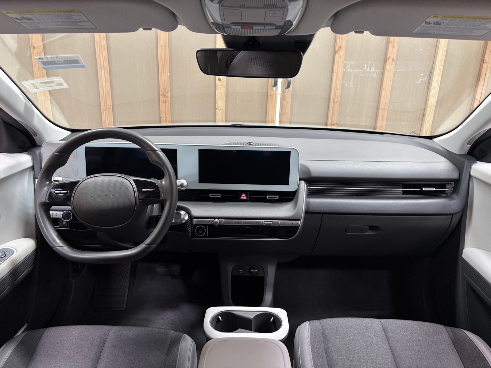 Thumbnail: 2024 Hyundai Ioniq 5 - 3