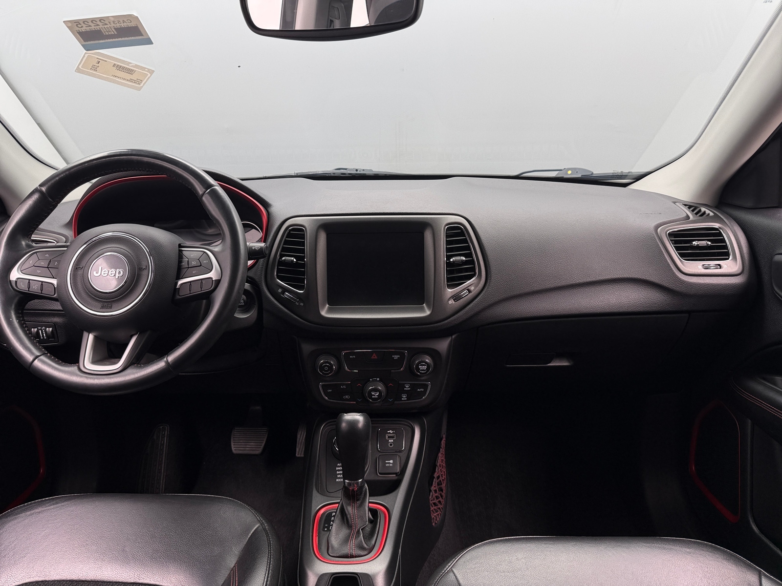 Thumbnail: 2019 Jeep Compass - 3