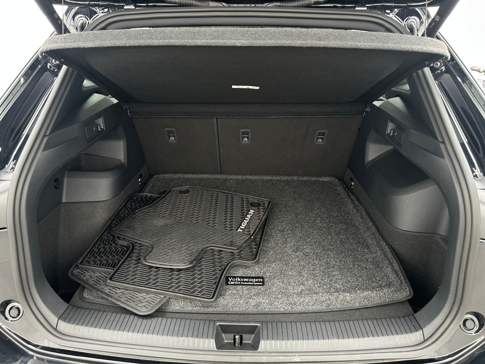 Thumbnail: 2026 Volkswagen Tiguan - 6
