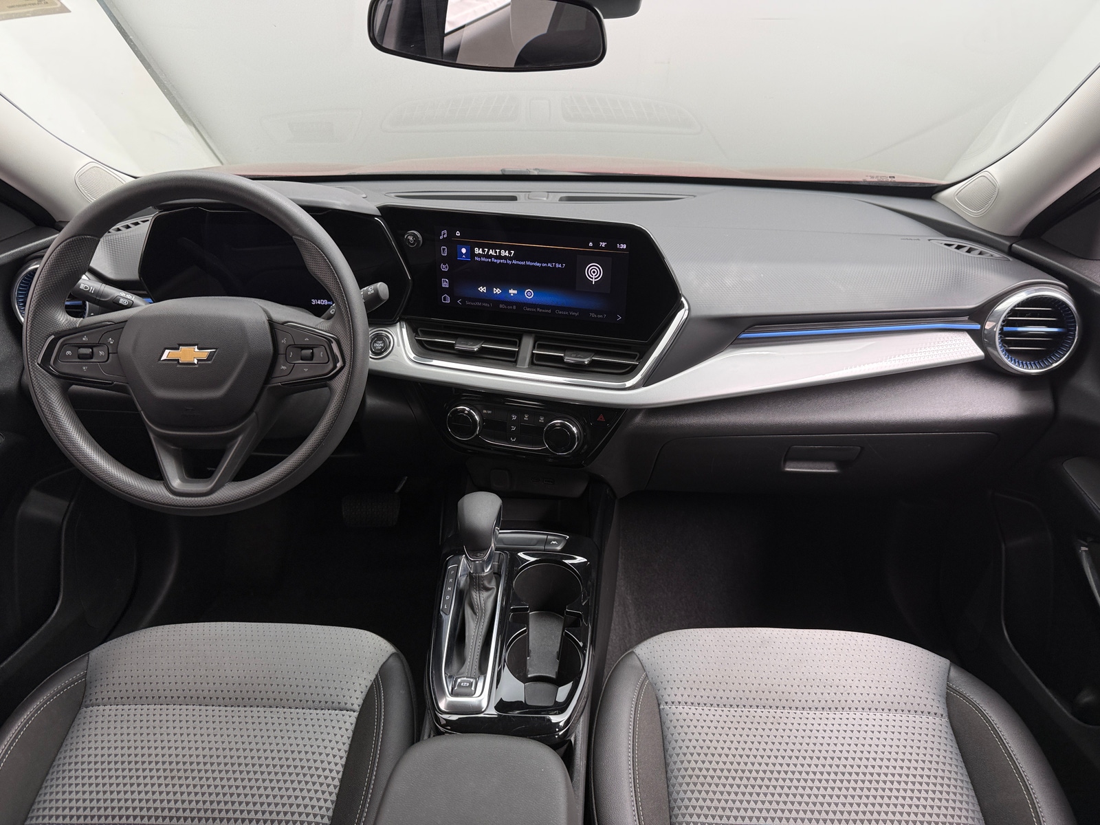 Thumbnail: 2025 Chevrolet Trax - 2