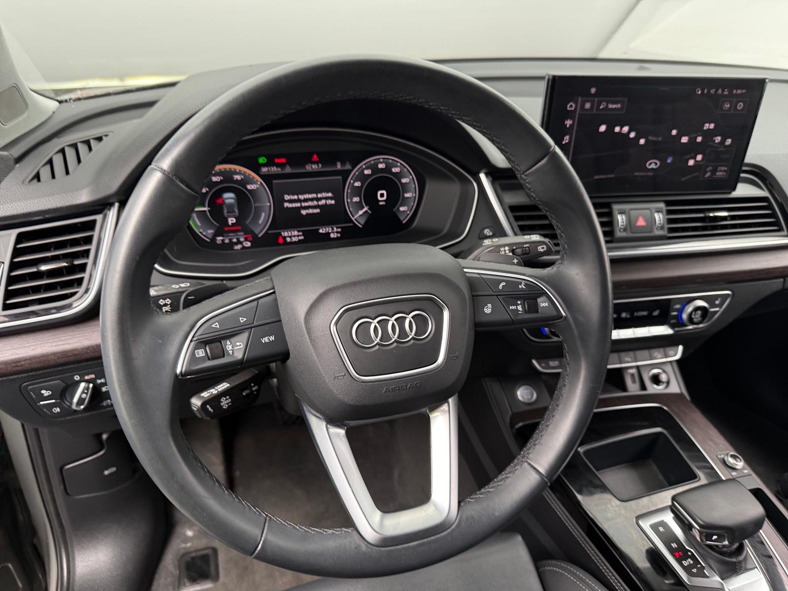 Thumbnail: 2023 Audi Q5 - 4