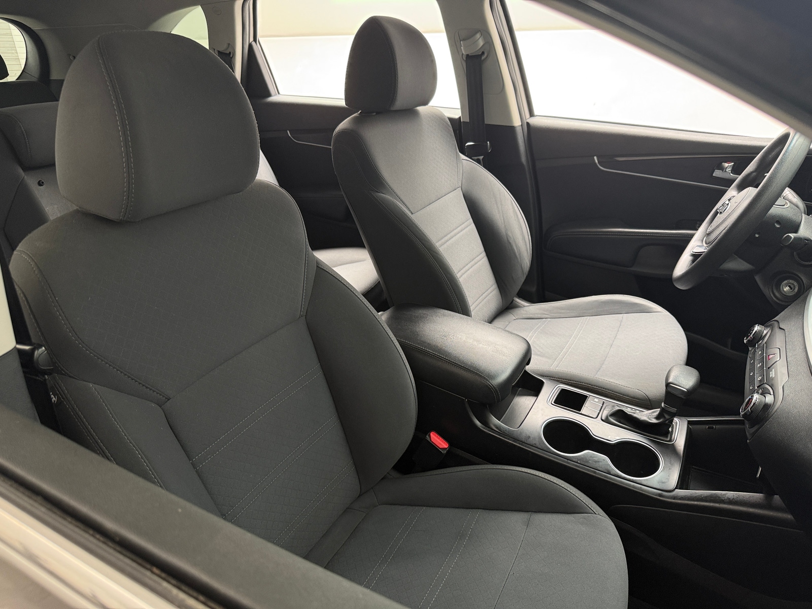 Thumbnail: 2019 Kia Sorento - 2