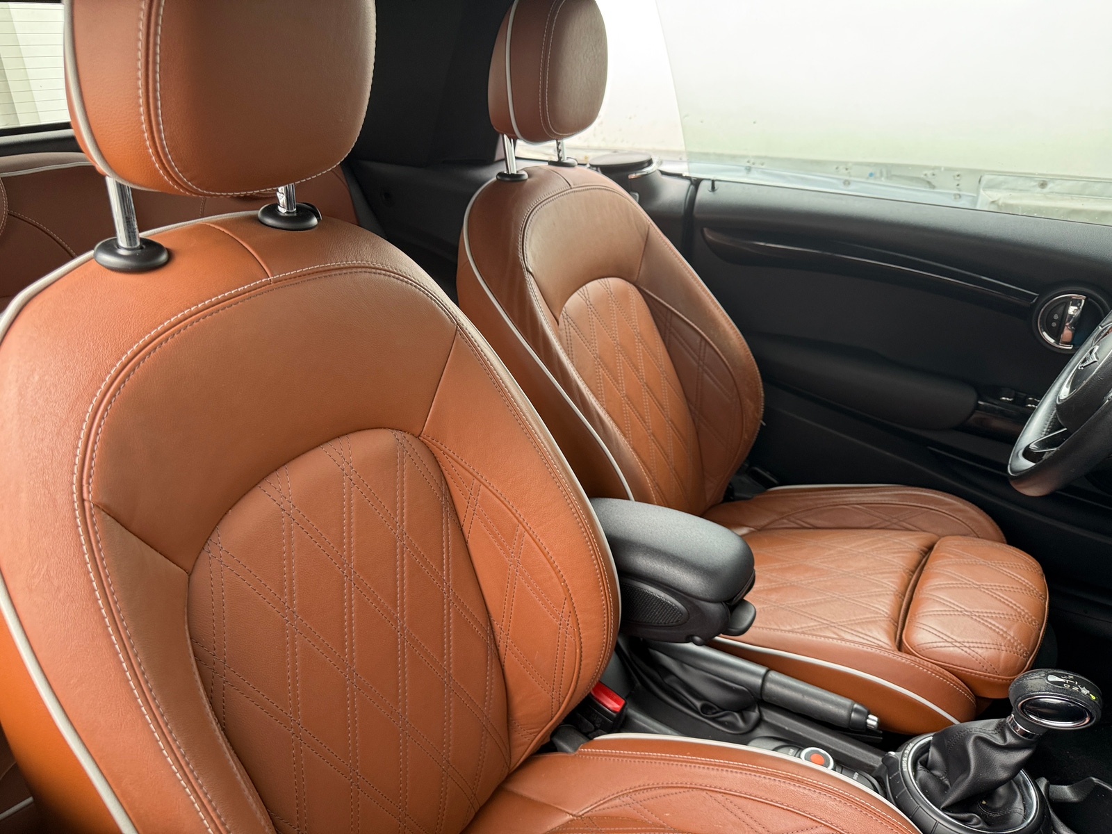 Thumbnail: 2016 MINI Cooper Convertible - 2