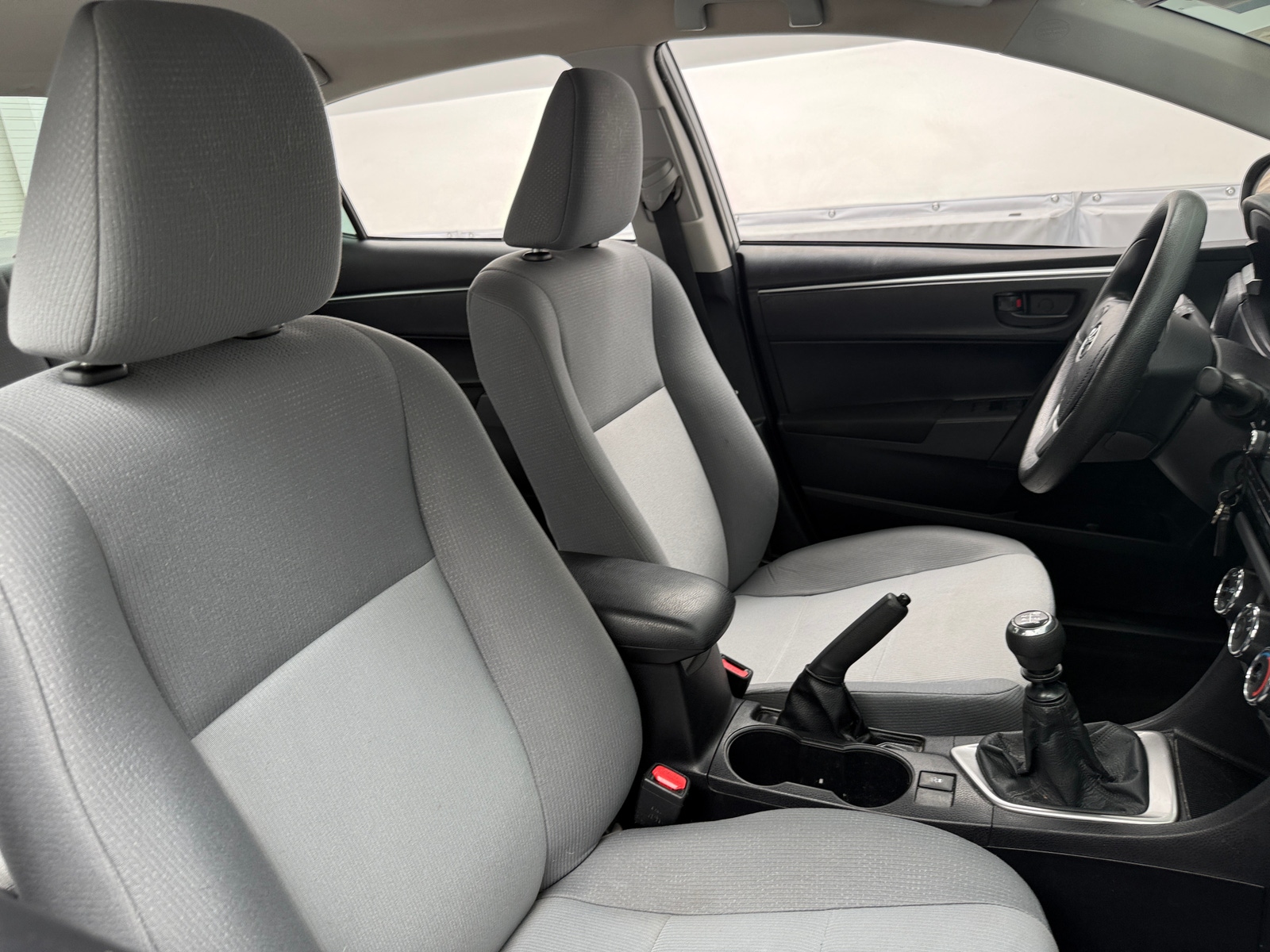 Thumbnail: 2015 Toyota Corolla - 2