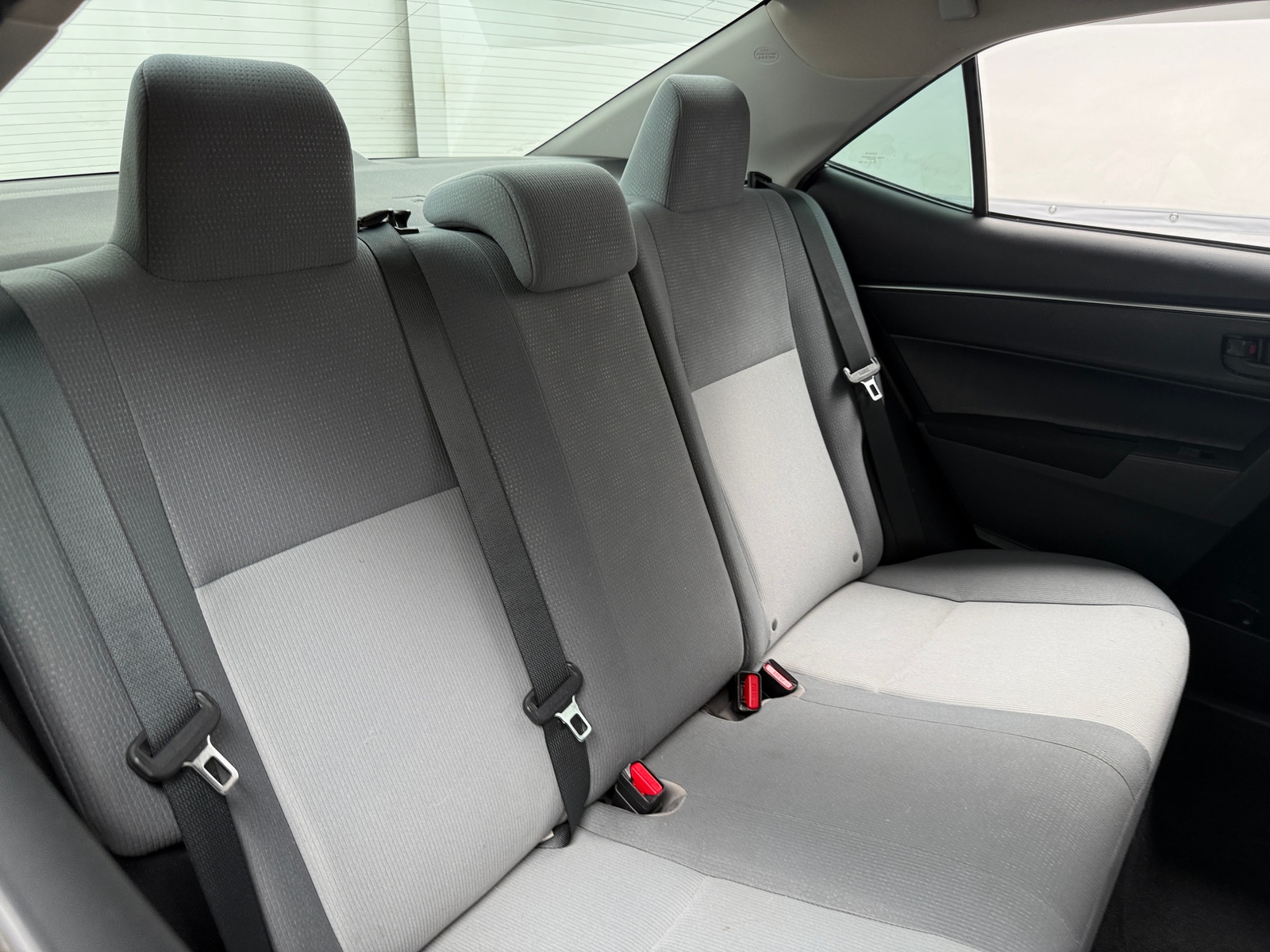 Thumbnail: 2015 Toyota Corolla - 6