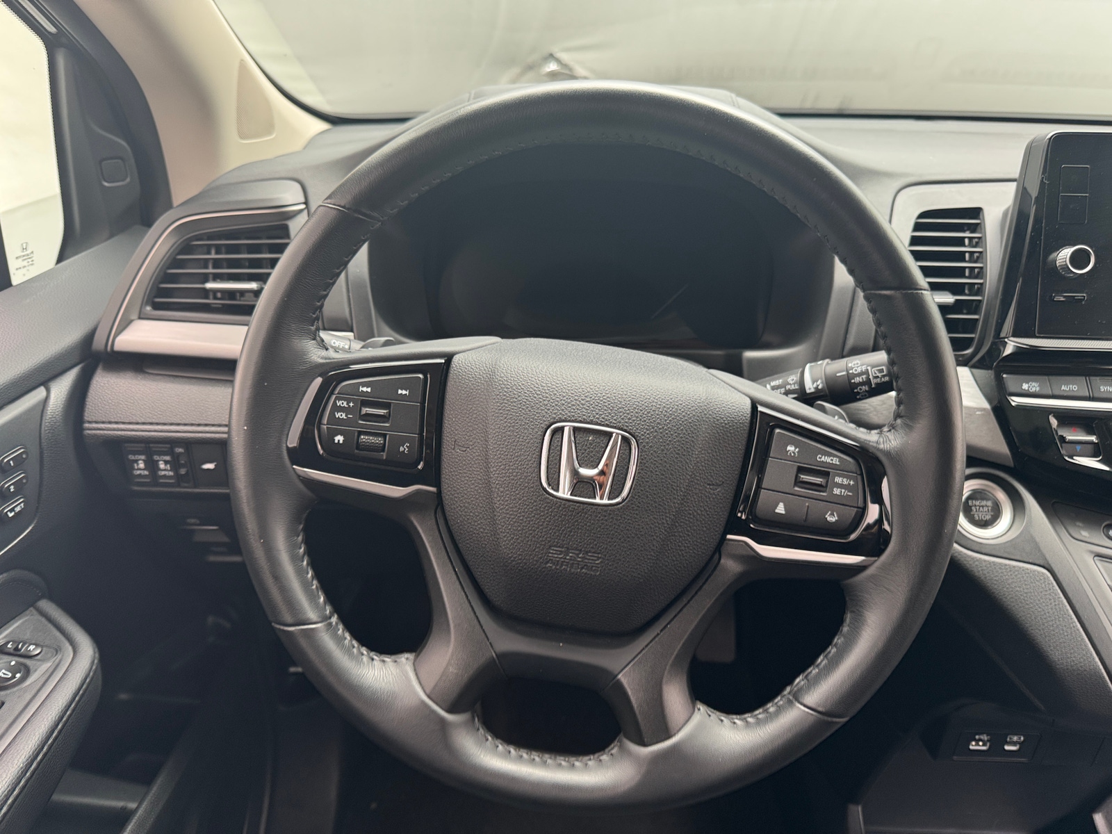 Thumbnail: 2025 Honda Odyssey - 4