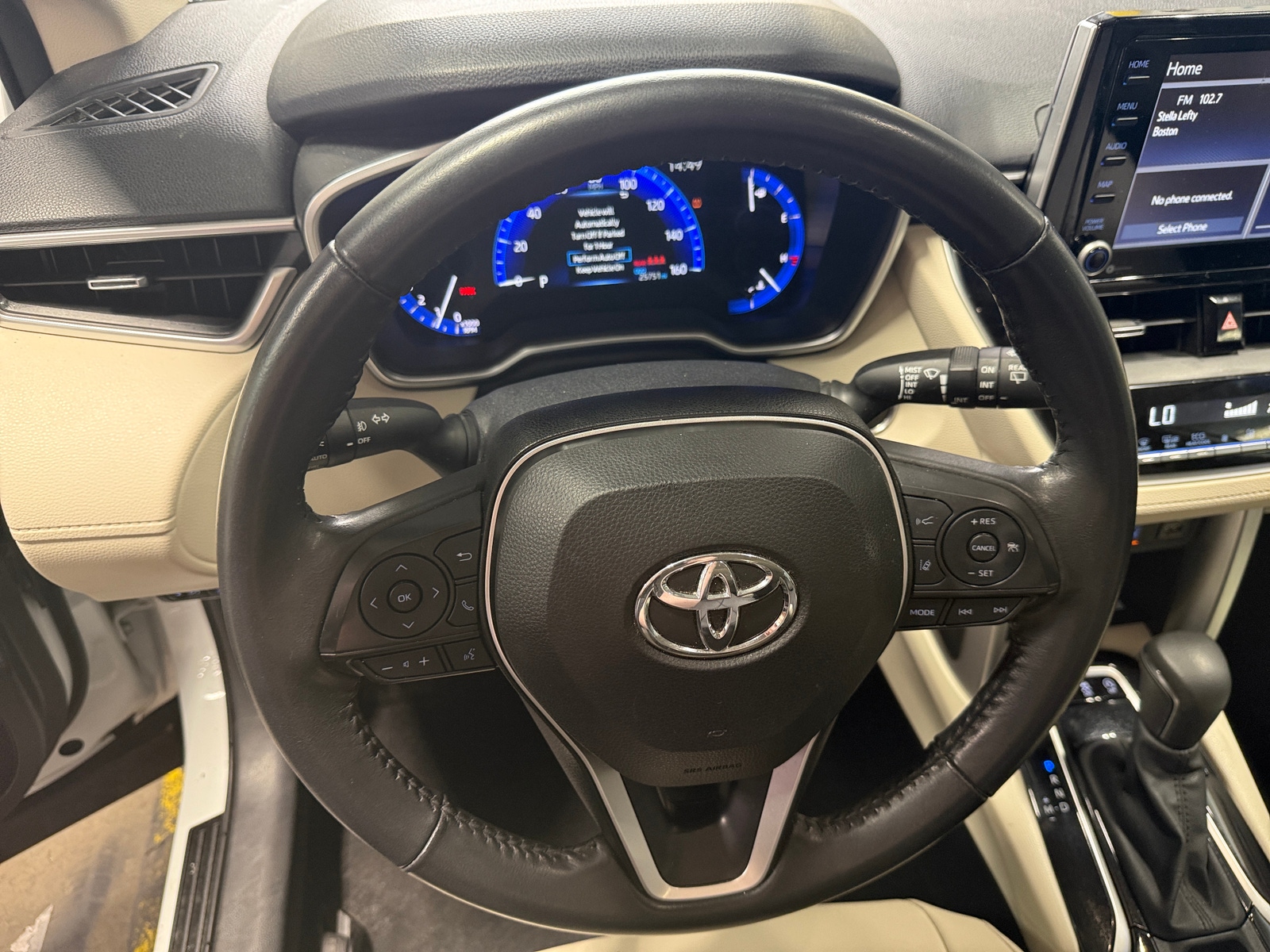 Thumbnail: 2022 Toyota Corolla Cross - 5