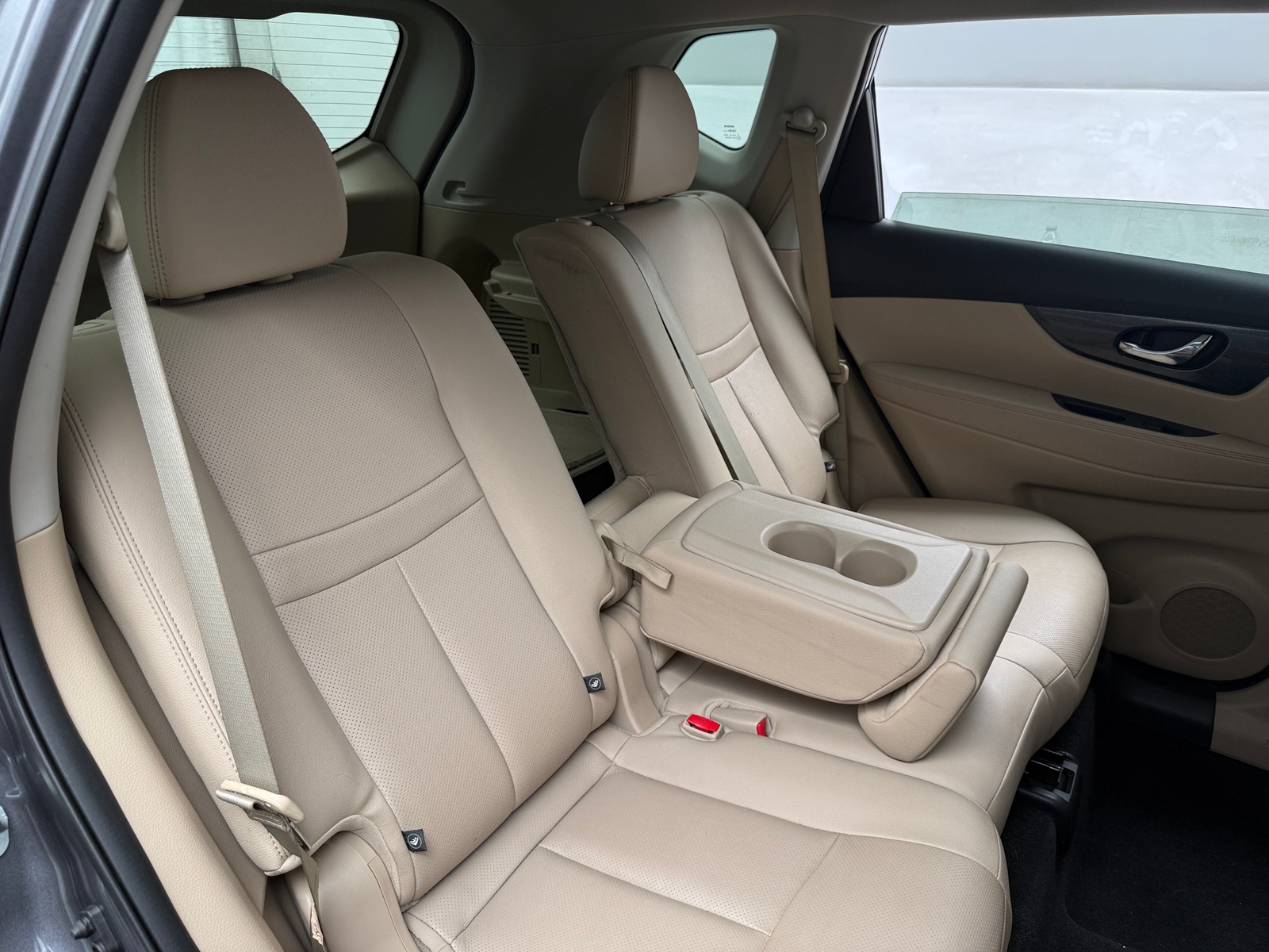 Thumbnail: 2016 Nissan Rogue - 5
