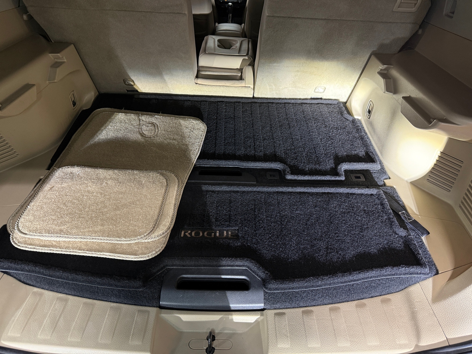 Thumbnail: 2016 Nissan Rogue - 6