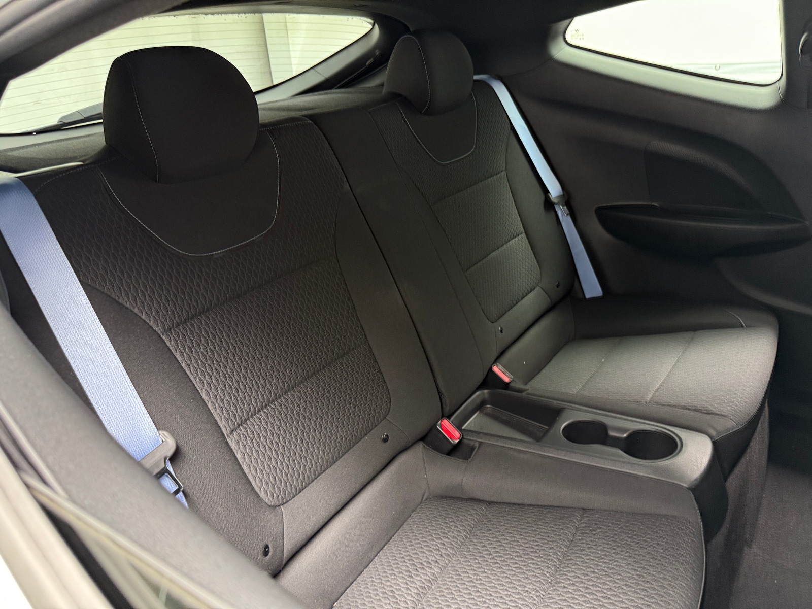 Thumbnail: 2019 Hyundai Veloster - 6