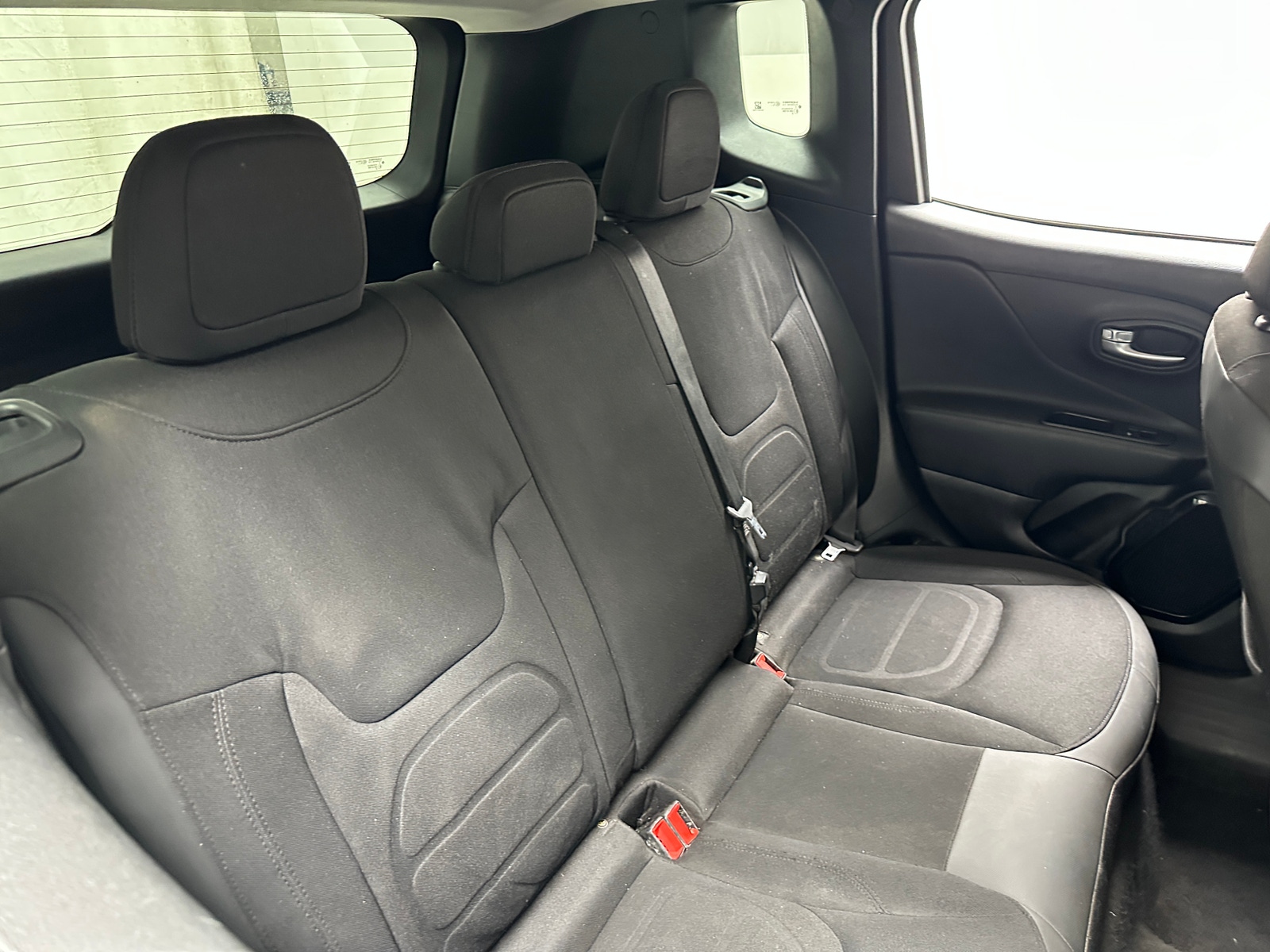 Thumbnail: 2017 Jeep Renegade - 6