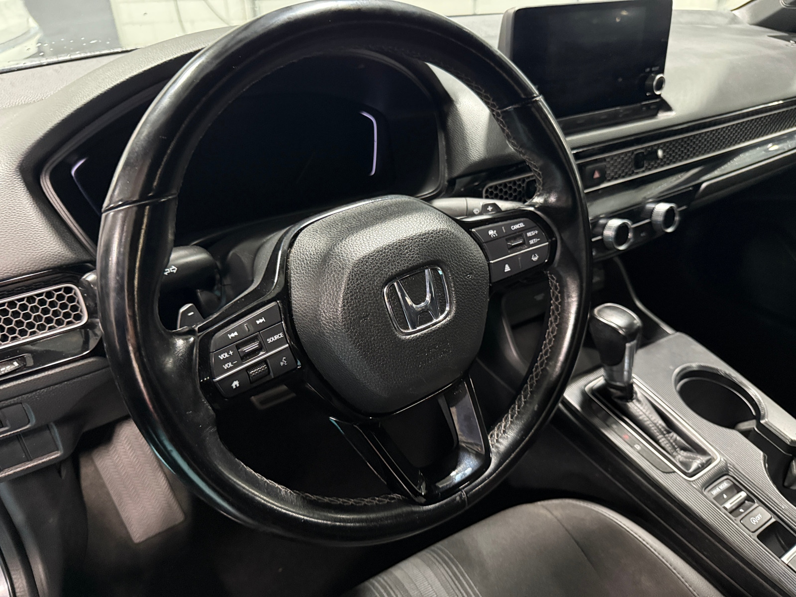Thumbnail: 2023 Honda Civic - 5