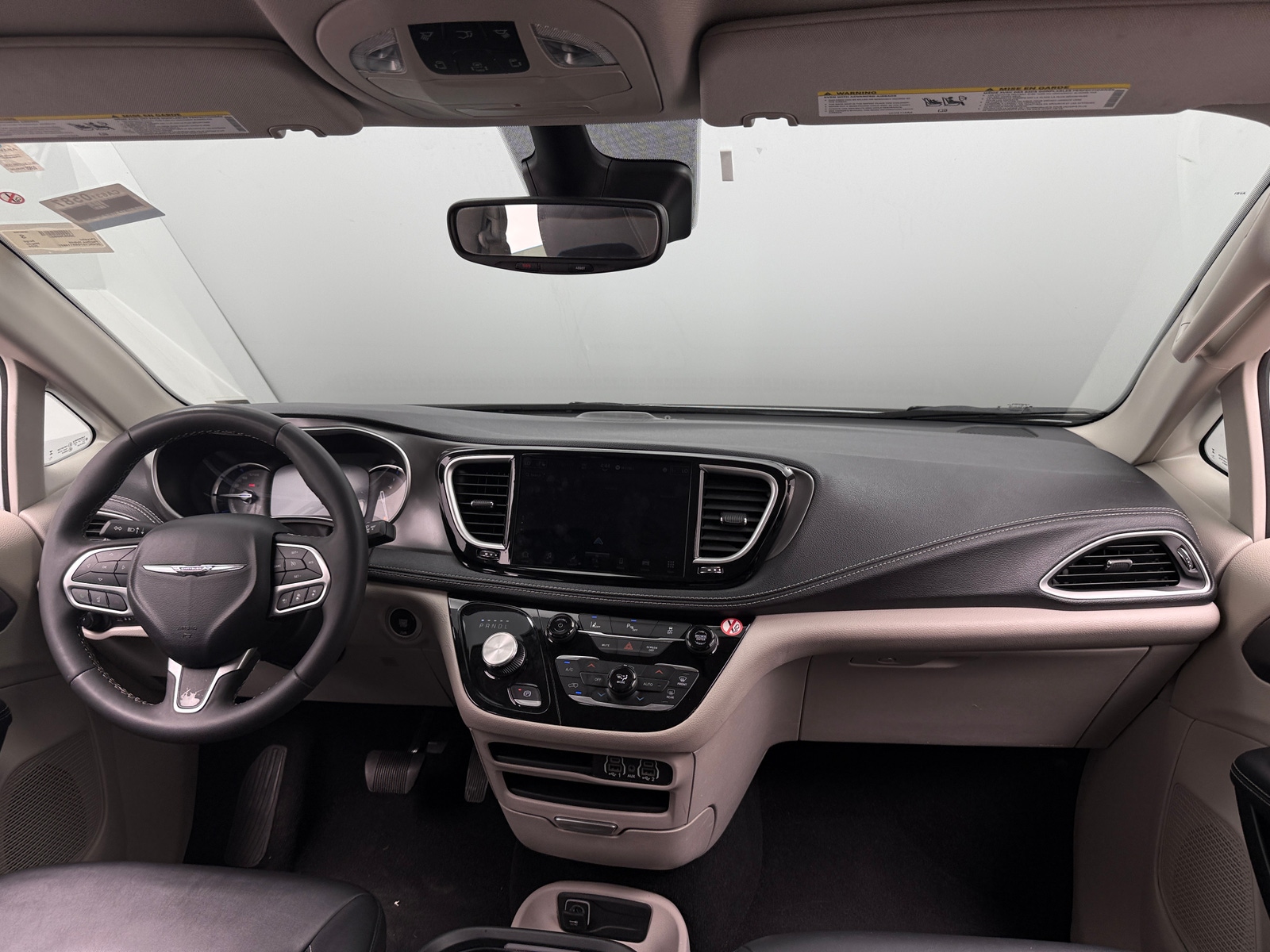 Thumbnail: 2024 Chrysler Pacifica - 2