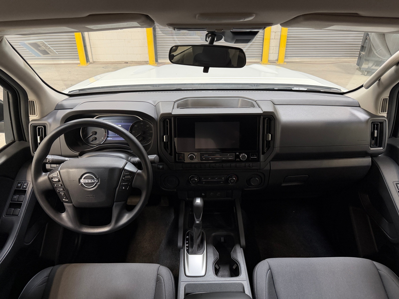 Thumbnail: 2025 Nissan Frontier - 3