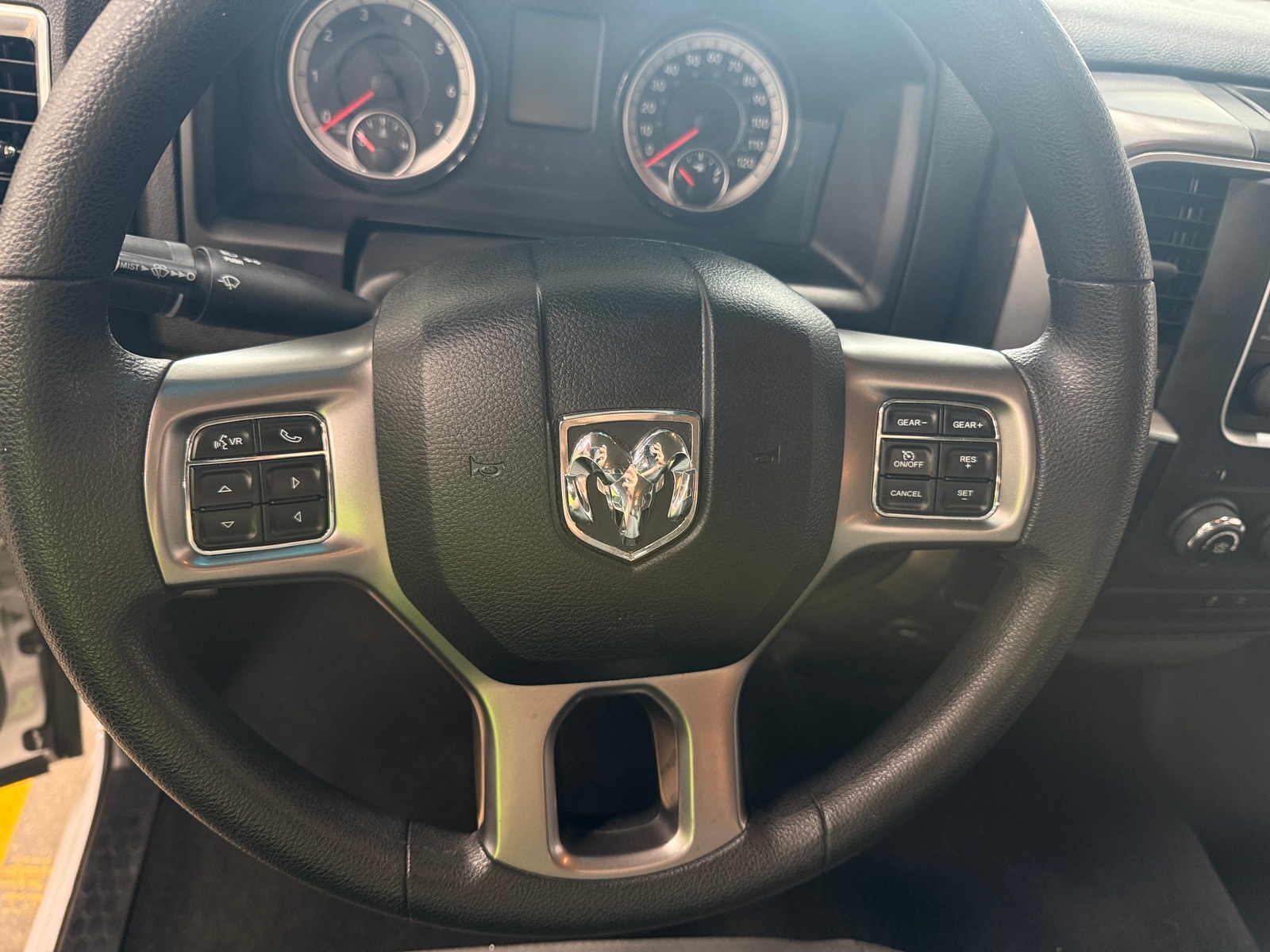 Thumbnail: 2024 RAM 1500 Classic - 5