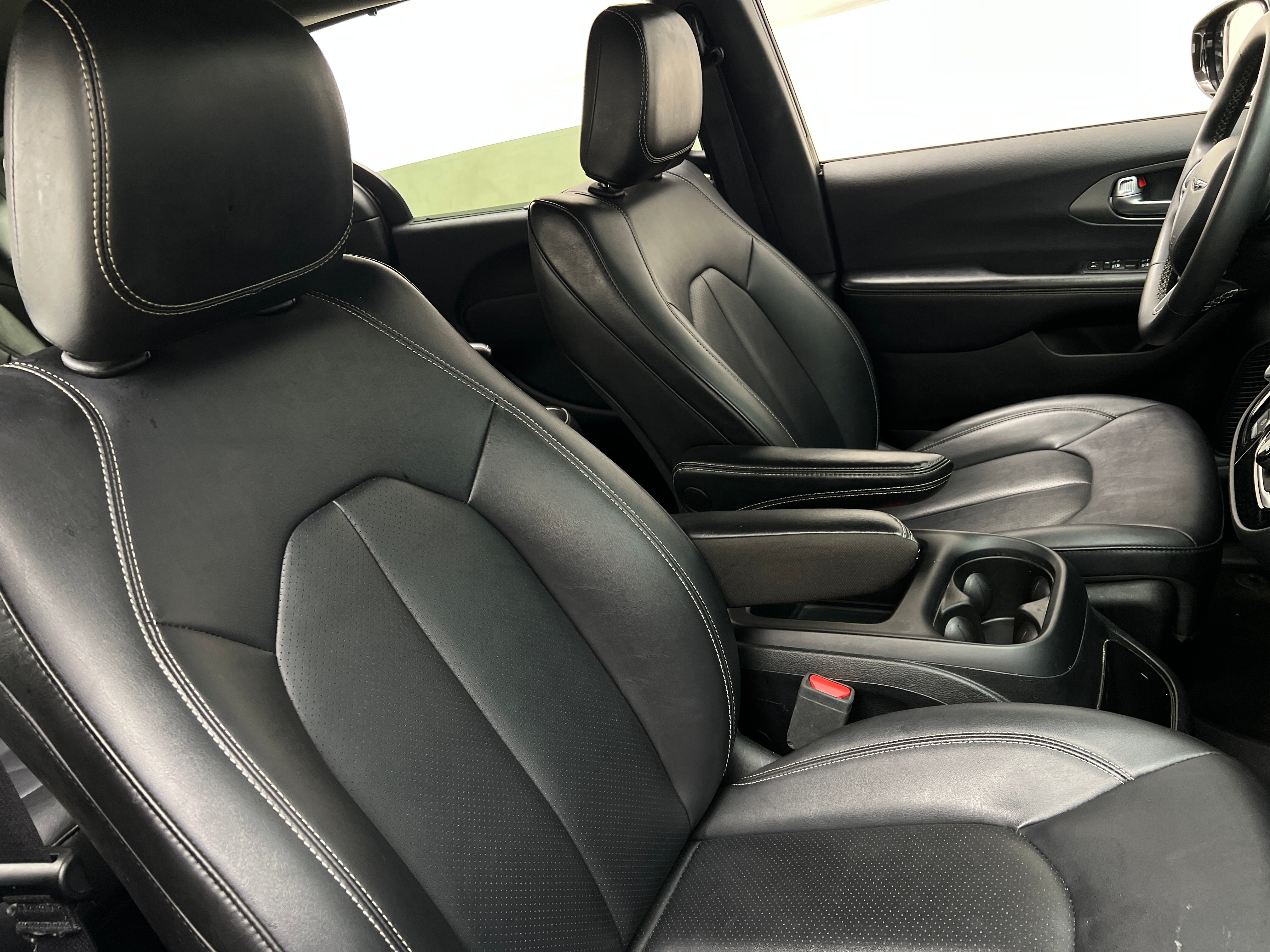 2025 Chrysler Pacifica