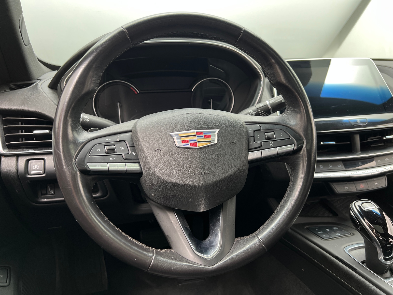 Thumbnail: 2024 Cadillac CT5 - 4