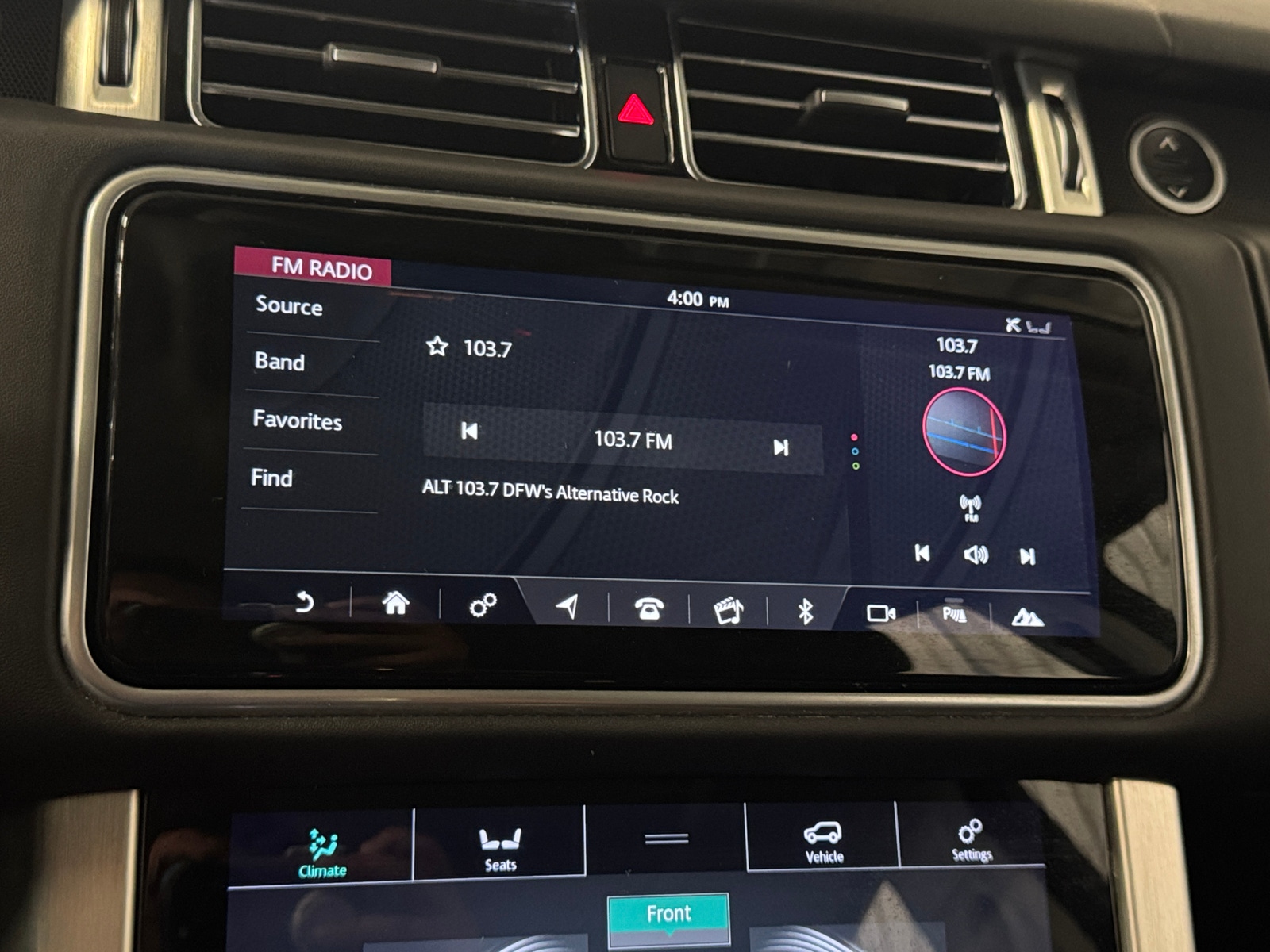 Thumbnail: 2018 Land Rover Range Rover - 4