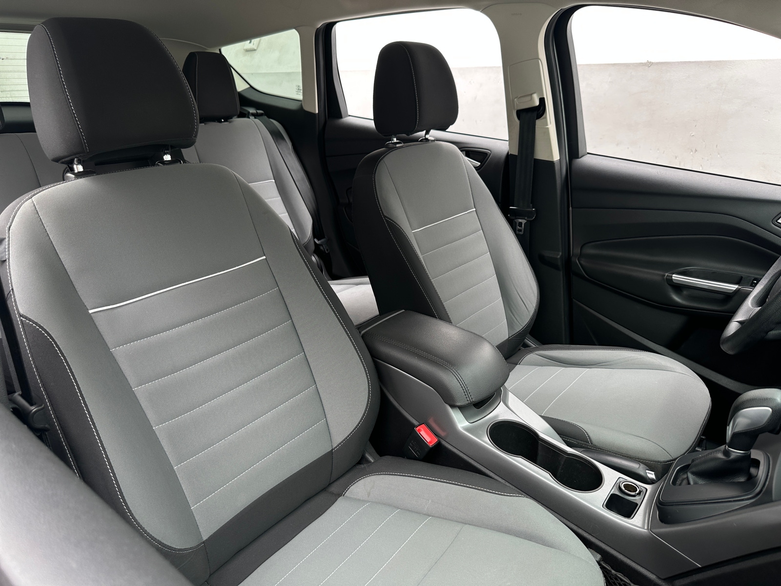 Thumbnail: 2015 Ford Escape - 2