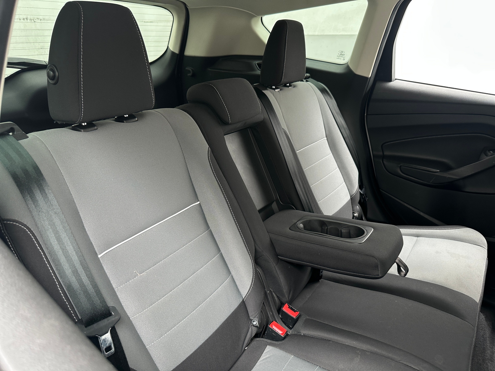 Thumbnail: 2015 Ford Escape - 6