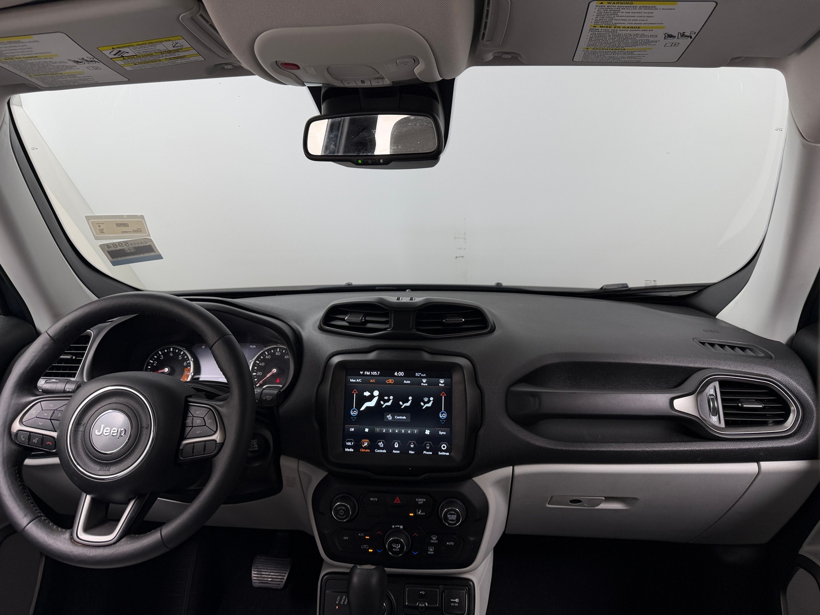 Thumbnail: 2022 Jeep Renegade - 3