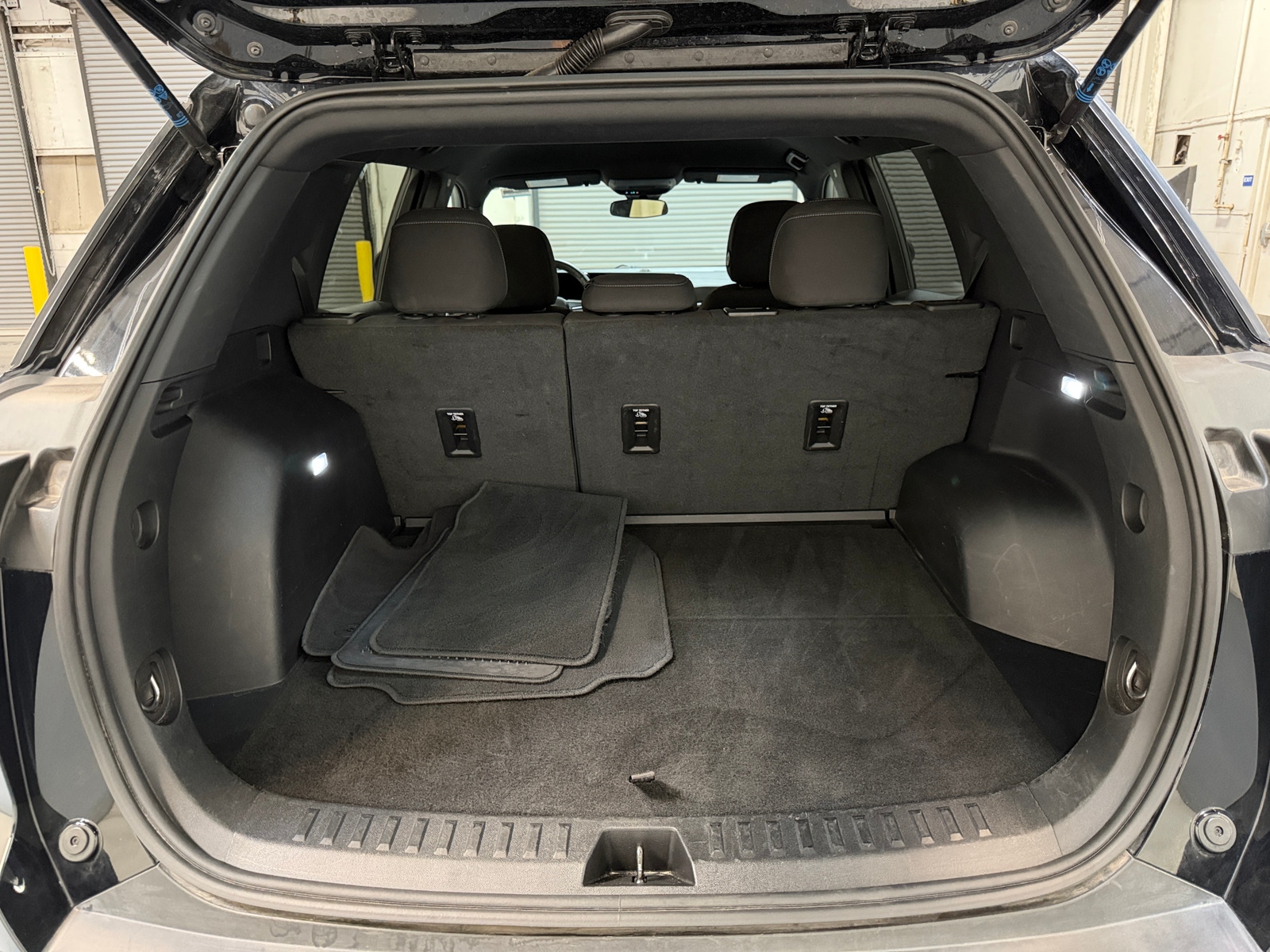 Thumbnail: 2025 Chevrolet Equinox - 7