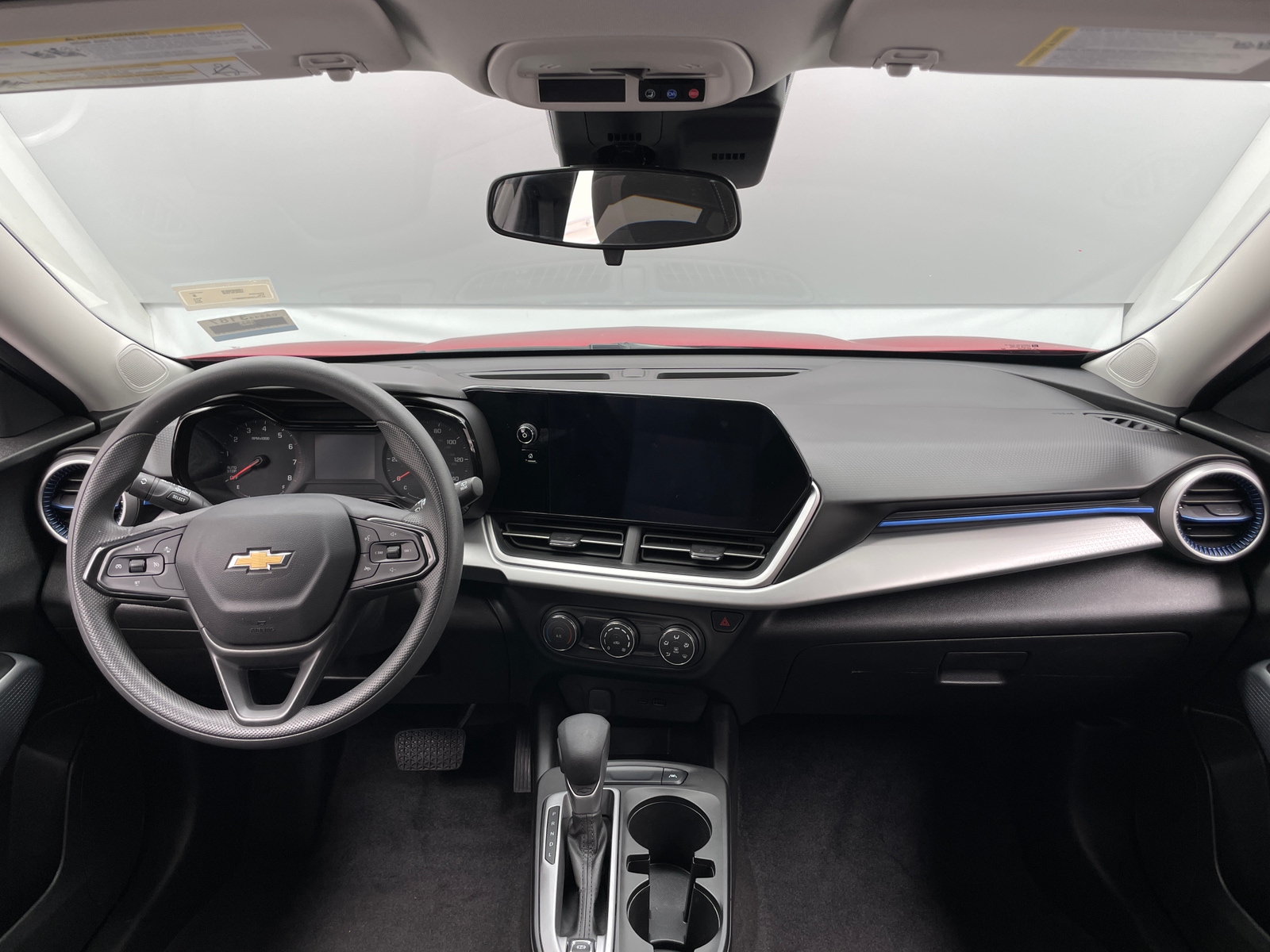 Thumbnail: 2026 Chevrolet Trax - 3