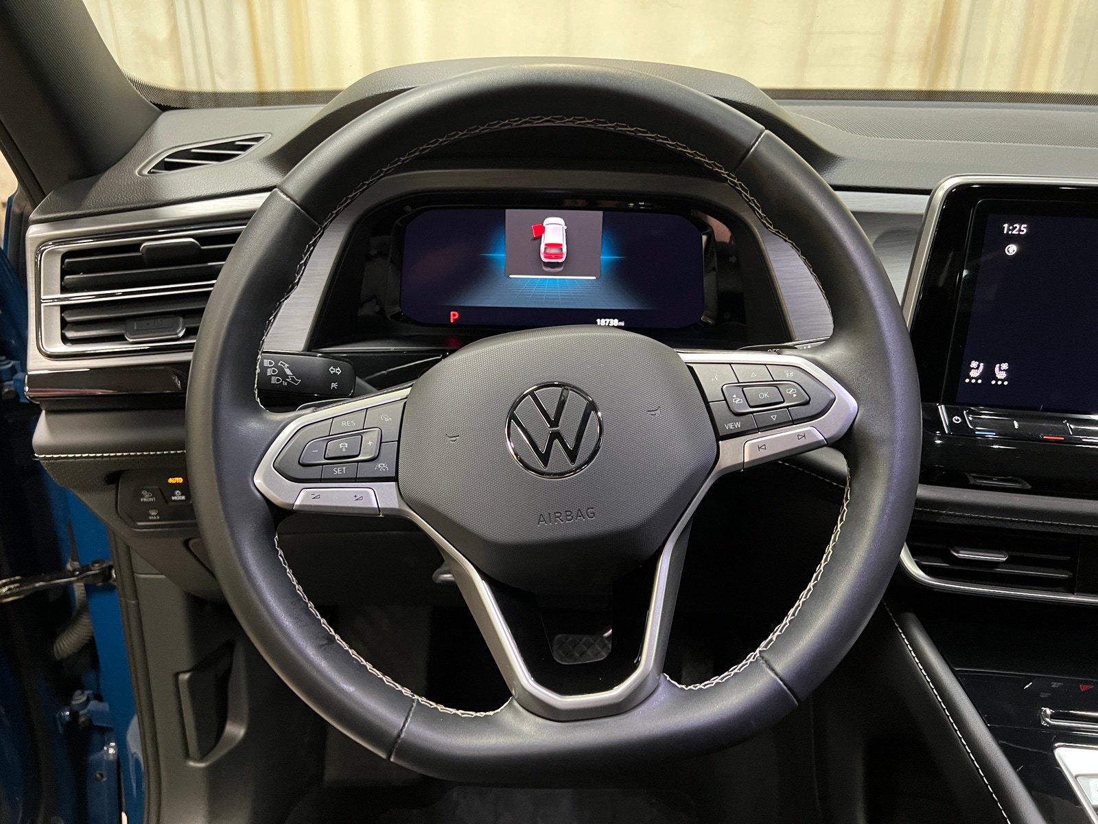 Thumbnail: 2026 Volkswagen Atlas - 4