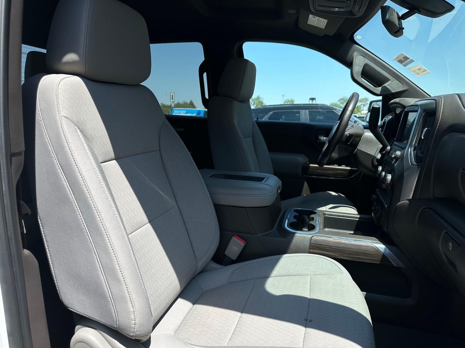 Thumbnail: 2021 Chevrolet Silverado 1500 - 2