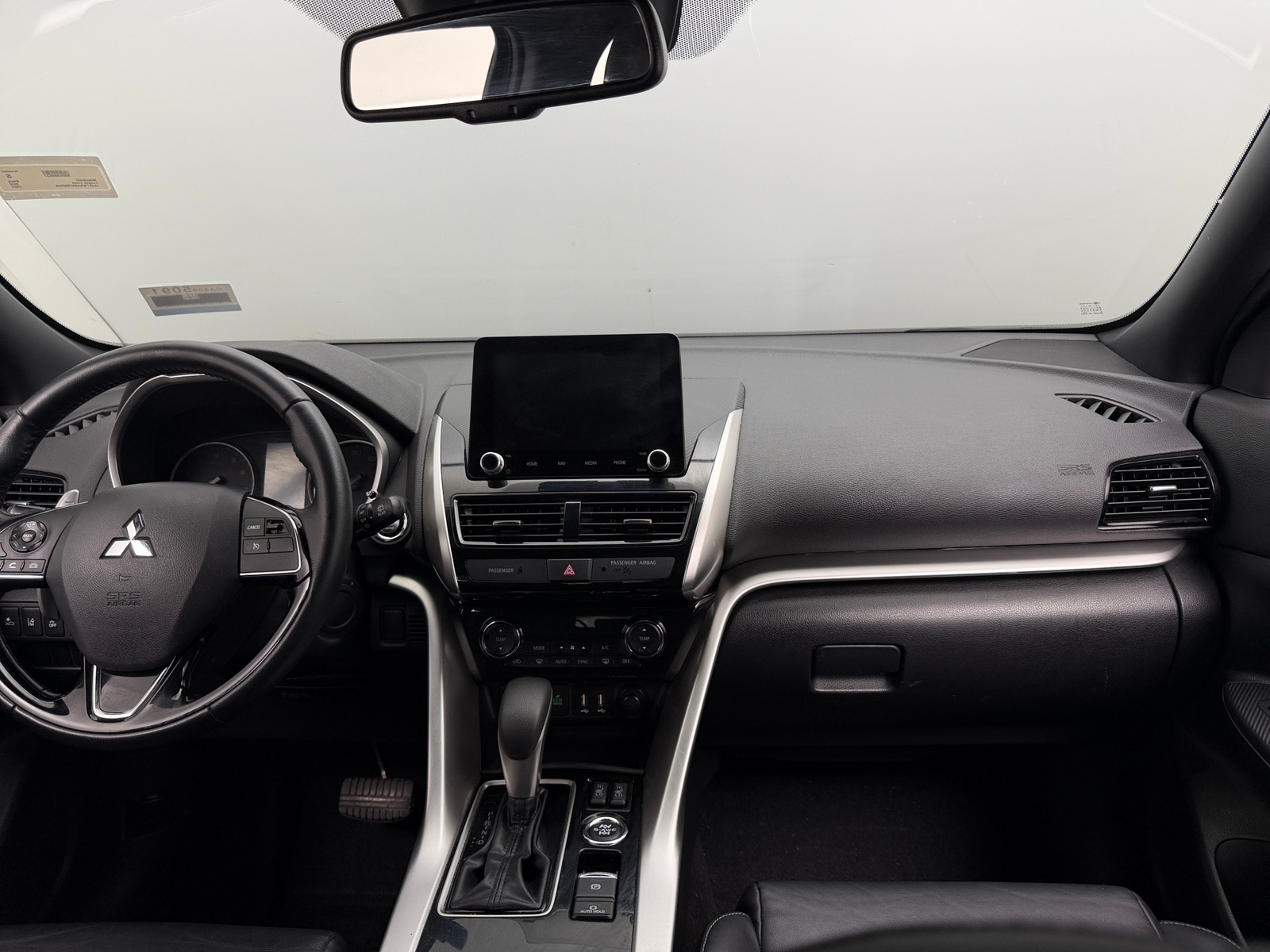 Thumbnail: 2022 Mitsubishi Eclipse Cross - 2