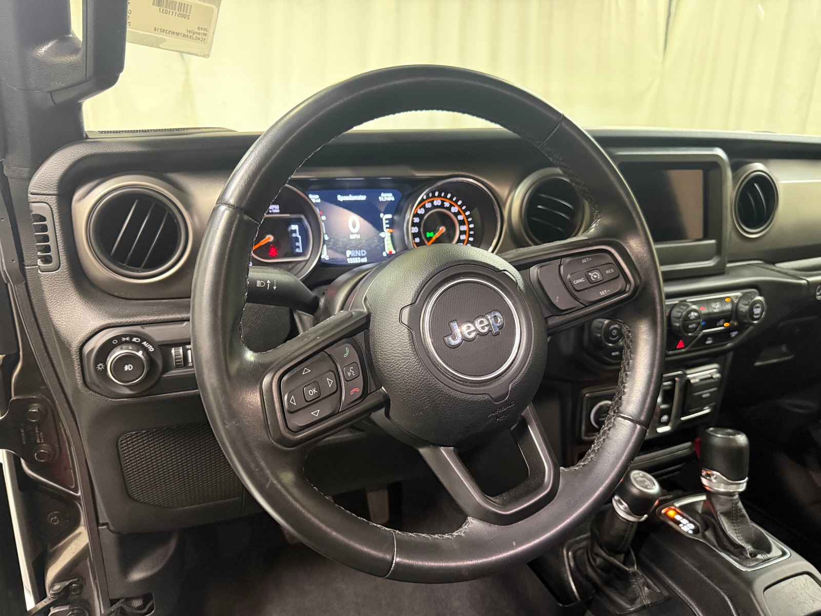 Thumbnail: 2021 Jeep Wrangler - 5