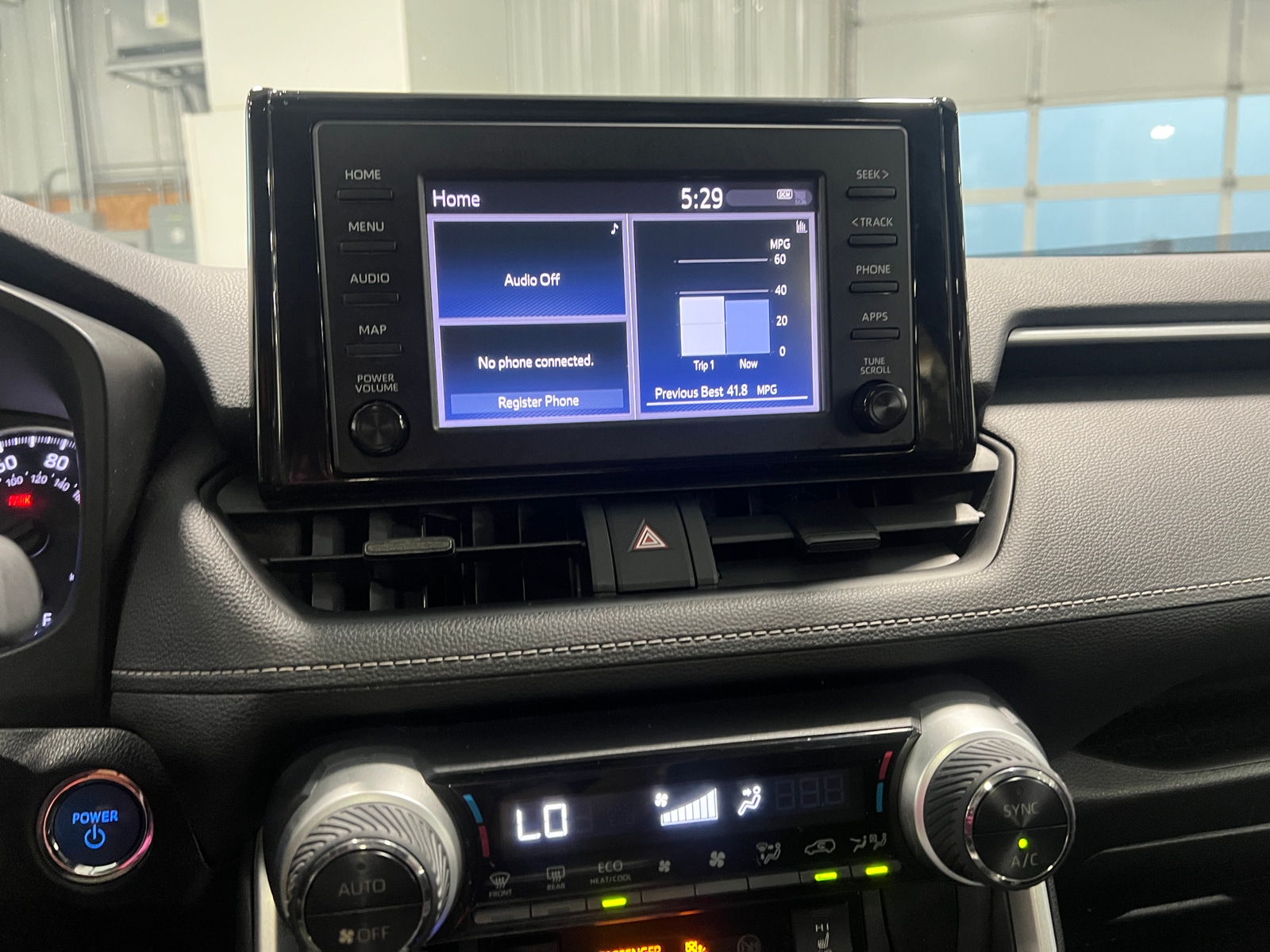 Thumbnail: 2019 Toyota RAV4 - 4