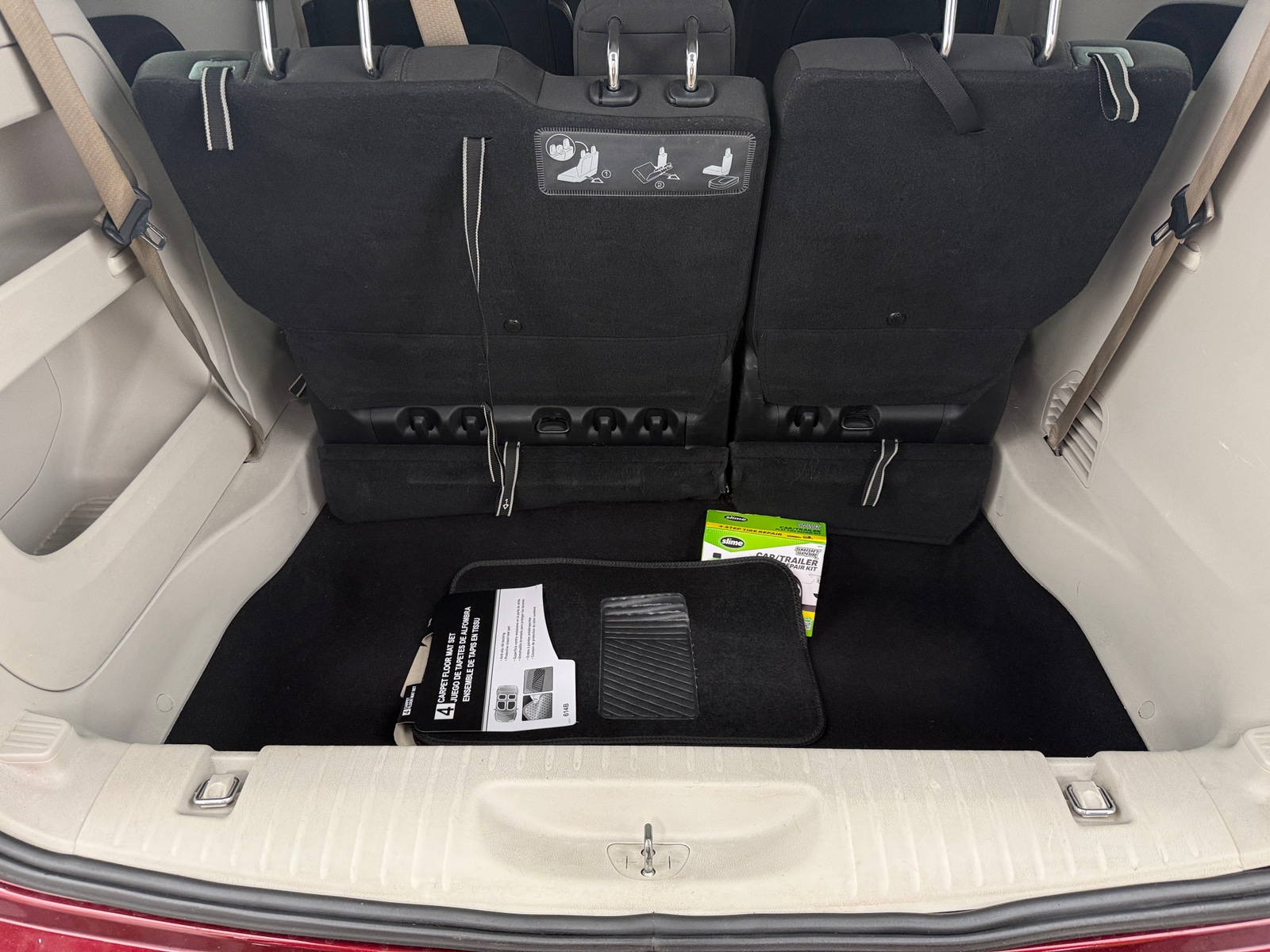 Thumbnail: 2017 Chrysler Pacifica - 7