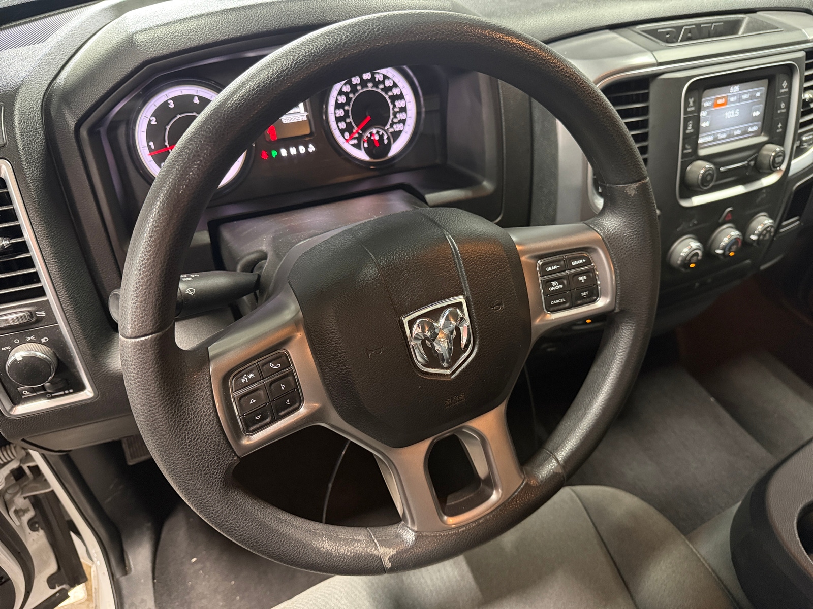 Thumbnail: 2024 RAM 1500 Classic - 5