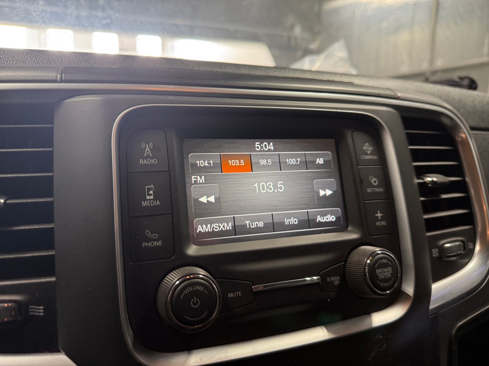 Thumbnail: 2024 RAM 1500 Classic - 4