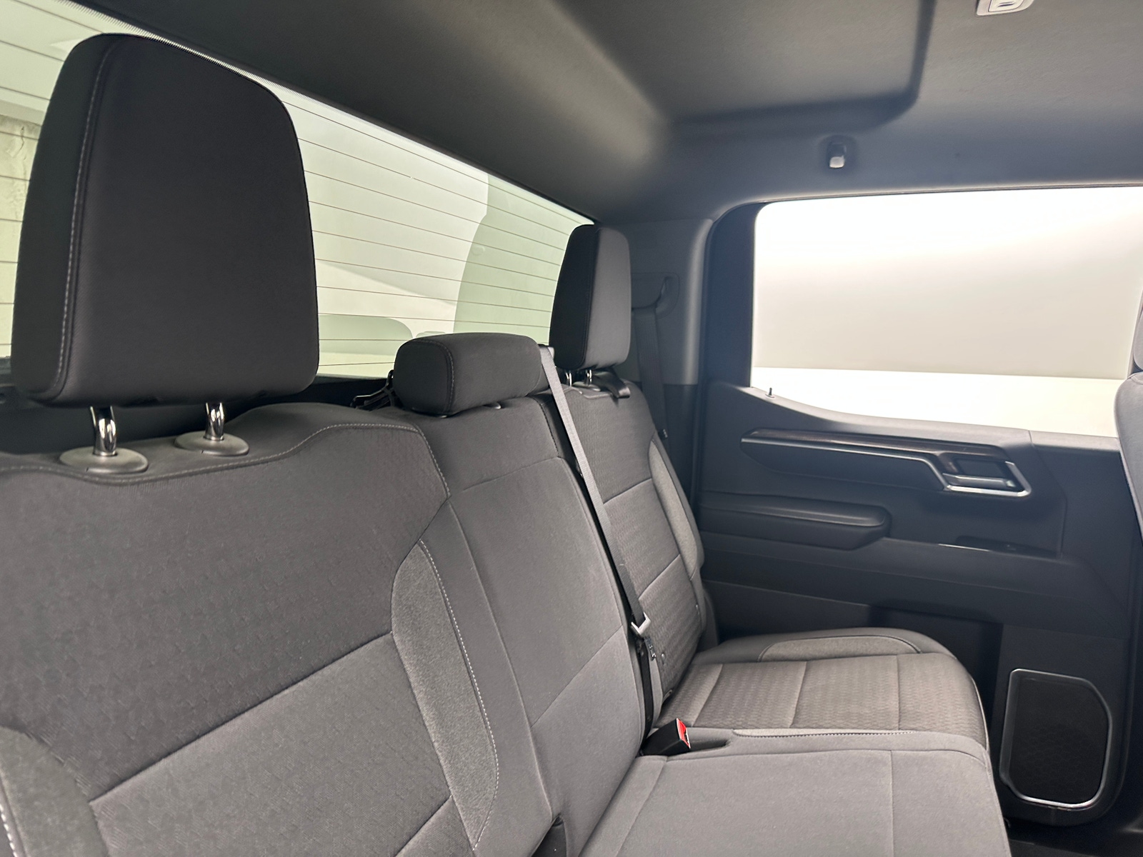 Thumbnail: 2025 Chevrolet Silverado 1500 - 6