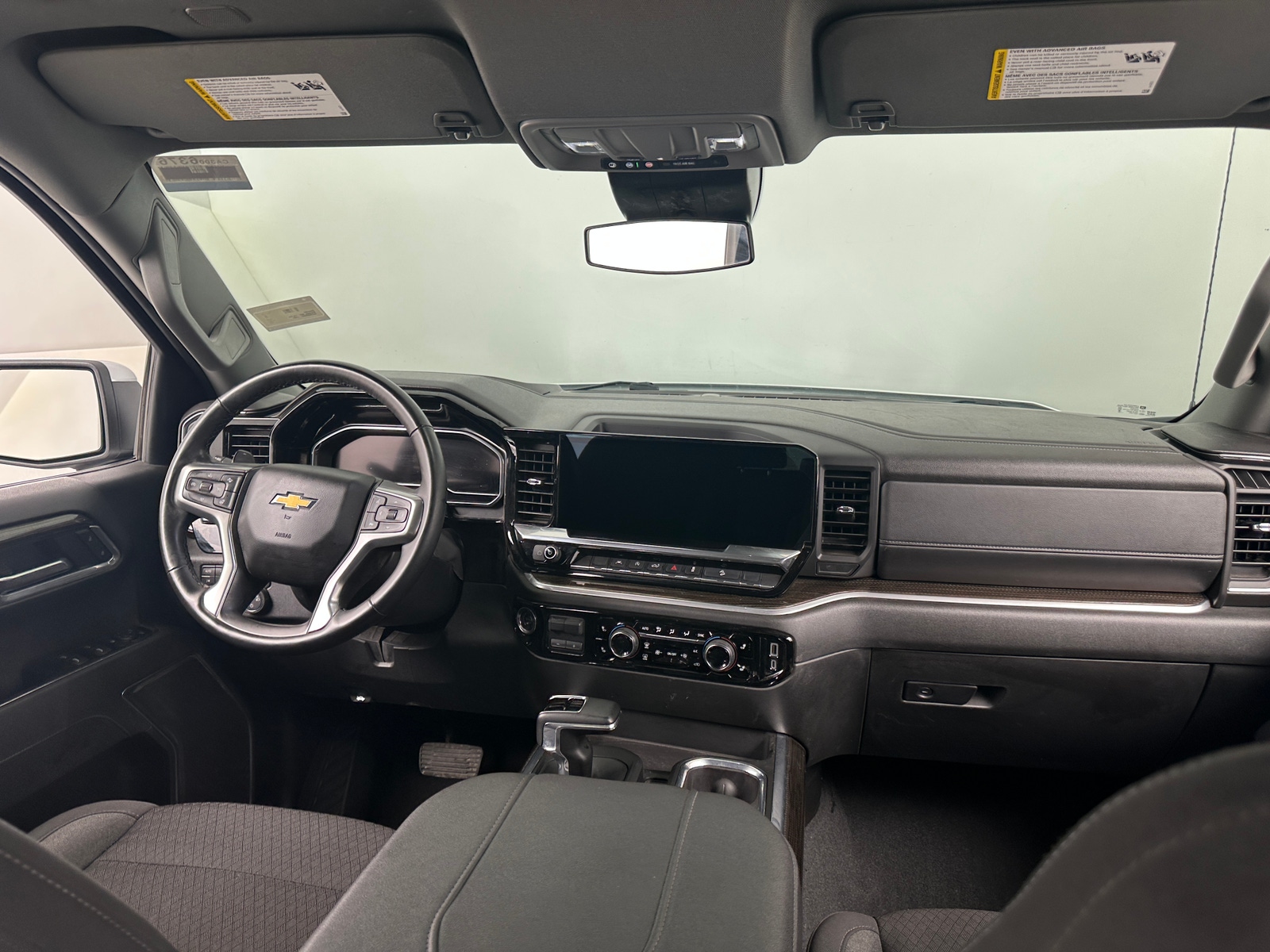 Thumbnail: 2025 Chevrolet Silverado 1500 - 3