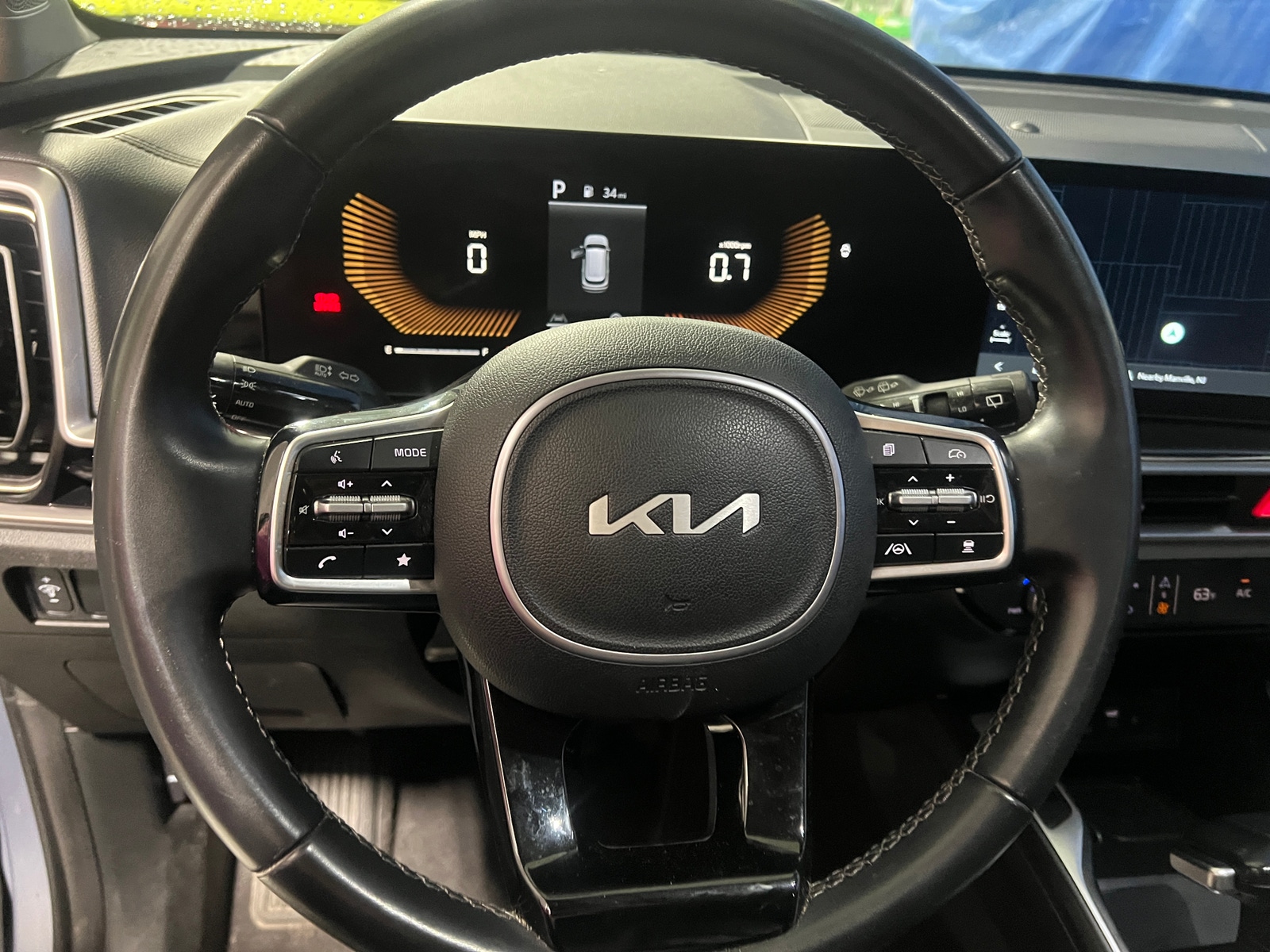 Thumbnail: 2024 Kia Sorento - 4