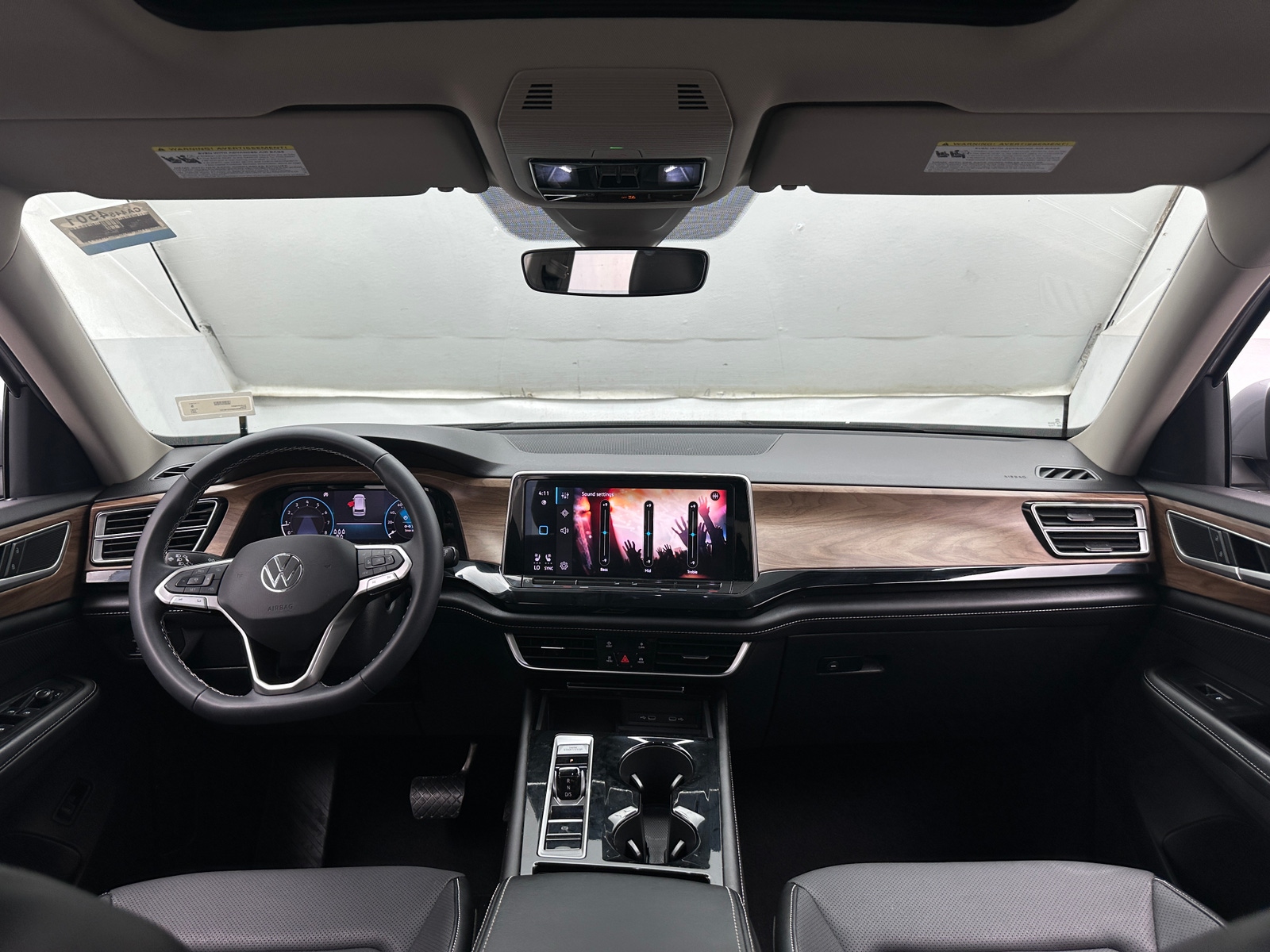 Thumbnail: 2024 Volkswagen Atlas - 2